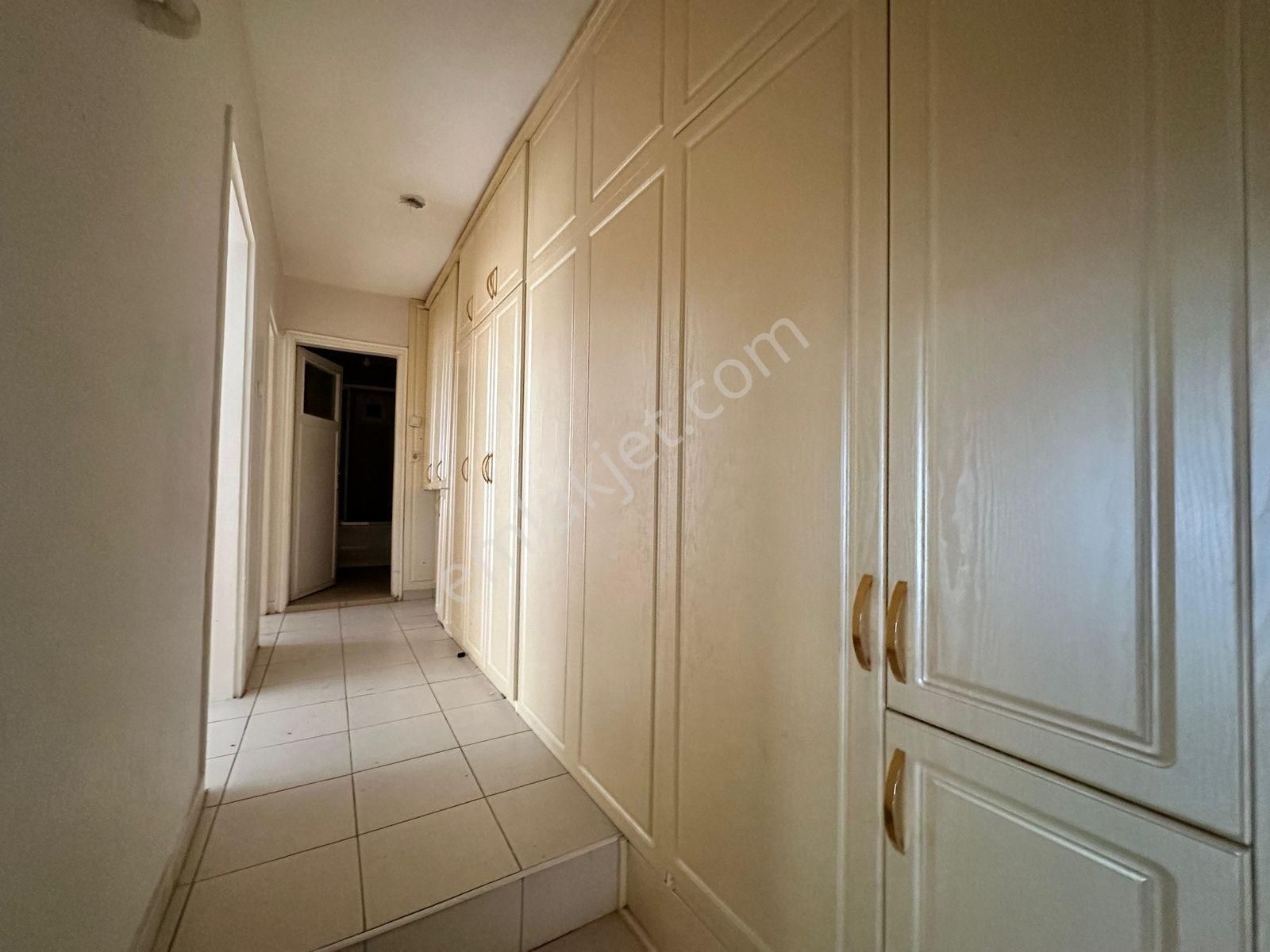 Reşit Galip Paraleli, Büyük Kolej Yakını 3+1 Kiralık Daire - Görsel 11