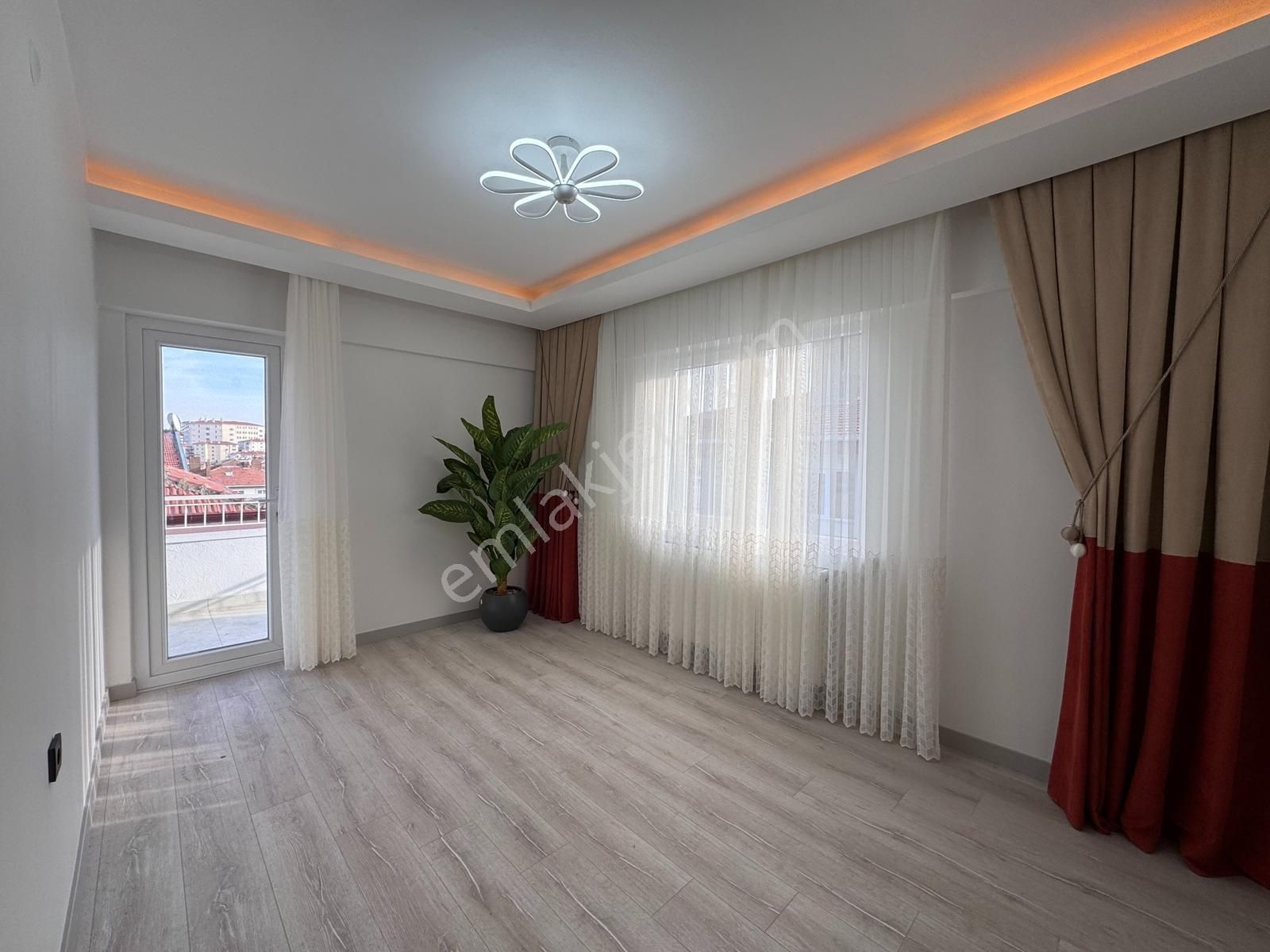Göktaş'tan█merkezde 3+1 Modern Tasarımlı Güney Cepheli Daire - Görsel 14