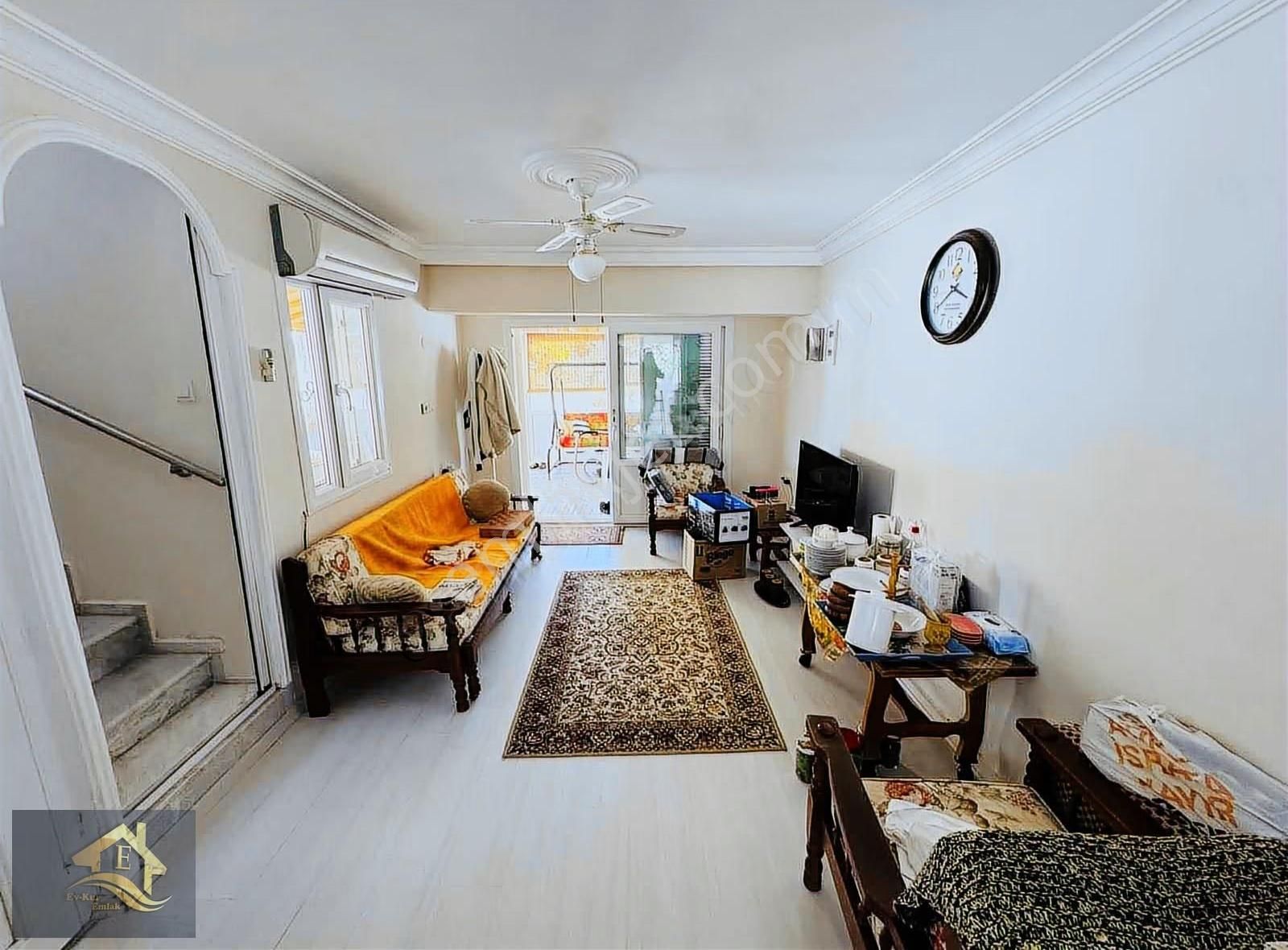 Kuşadası Davutlar'da Plaja 650 Mt Köşe Konum Satılık 4+1 Yazlık - Görsel 10