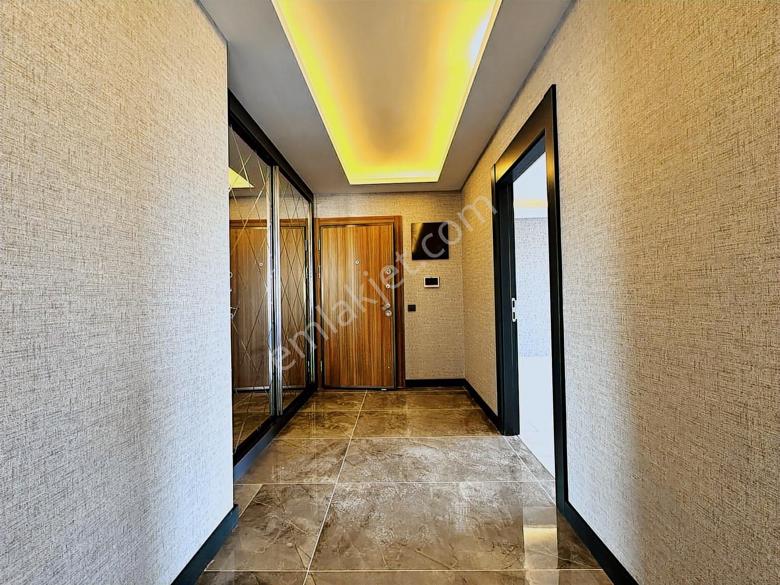 Göktaş'tan█hastahane Yakını Kapalı Otoparklı Yapılı 4+1 Daire - Görsel 14