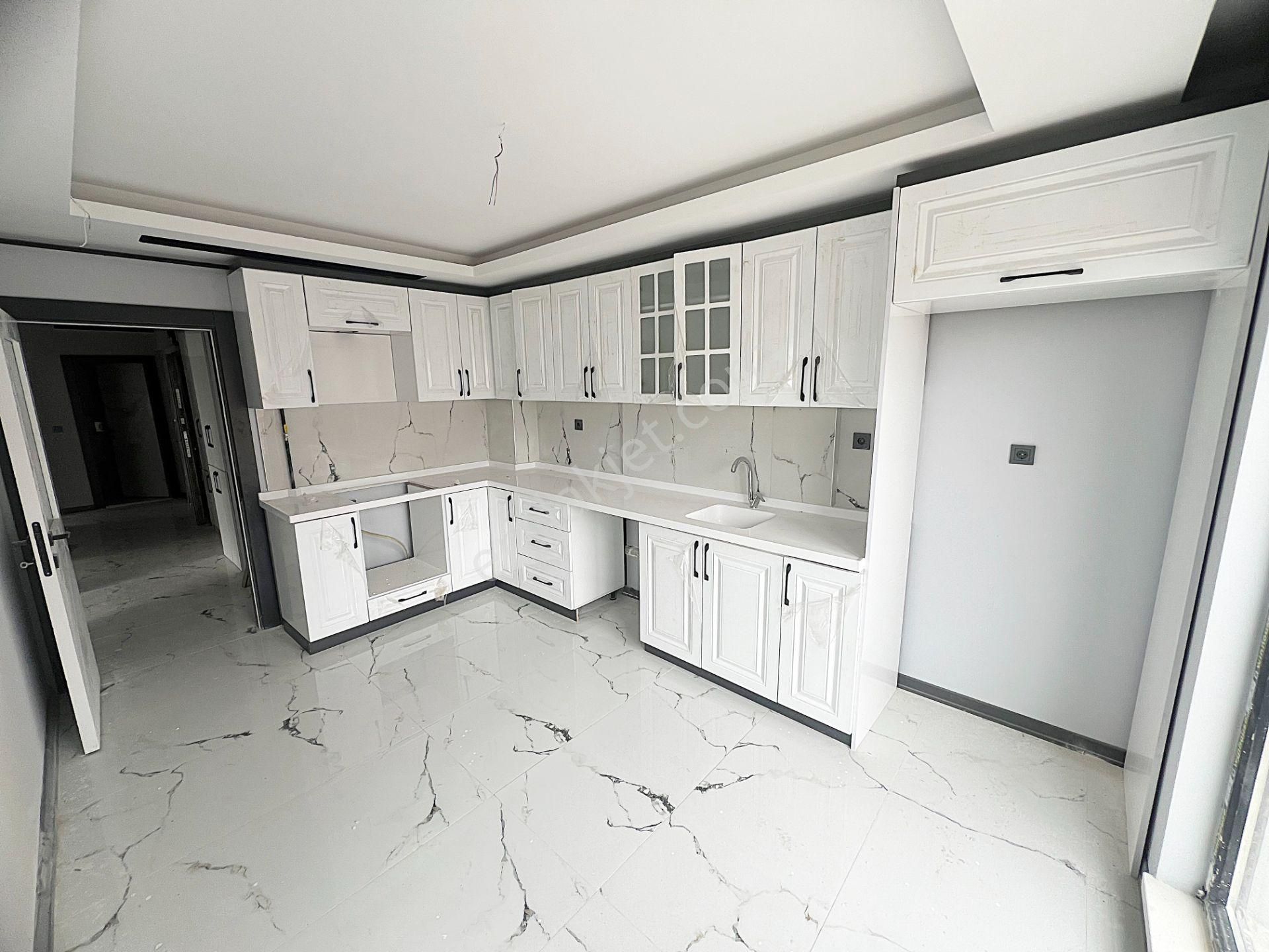 Anadolu Mah Demet Parkı -metro Yakını Sıfır Yerden Isıtma Arakat