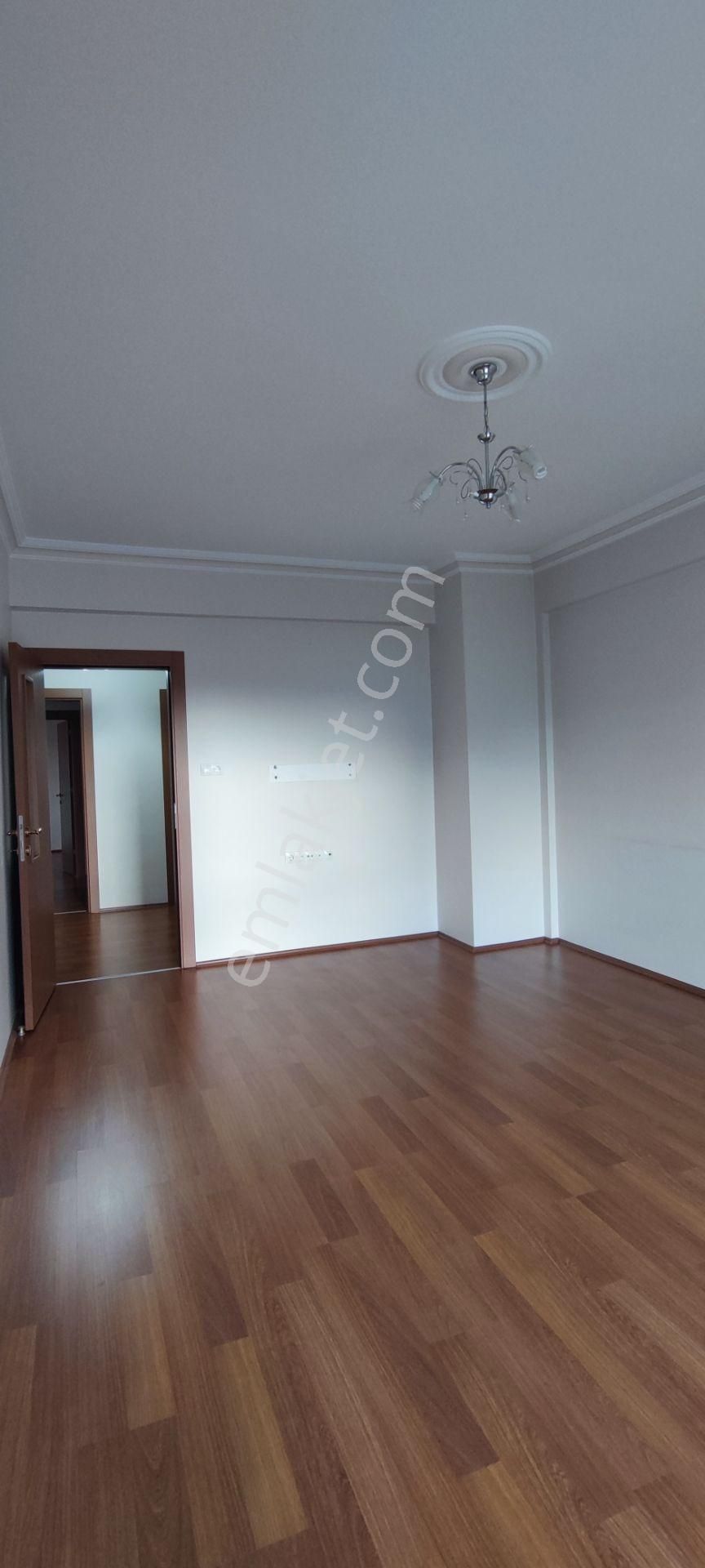 Karatay Üniversitesi Karşısı Akkonak Sit. 3+1 Geniş Ara Kat Güvenlikli Kiralık Daire - Görsel 12