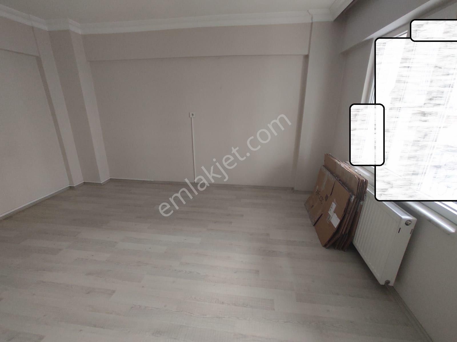 Ender Uysal Gayrimenkulden Satılık Fesleğen De 3+1 Balkonlu Çok Geniş Daire... - Görsel 16