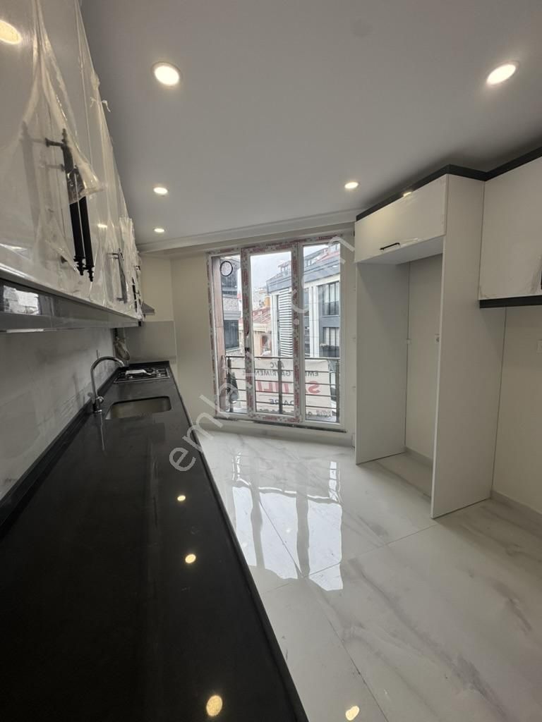 Florya Metrobüsün Hemen Yanı, Tapu Masrafsız 3+1 Satılık Daire - Görsel 11