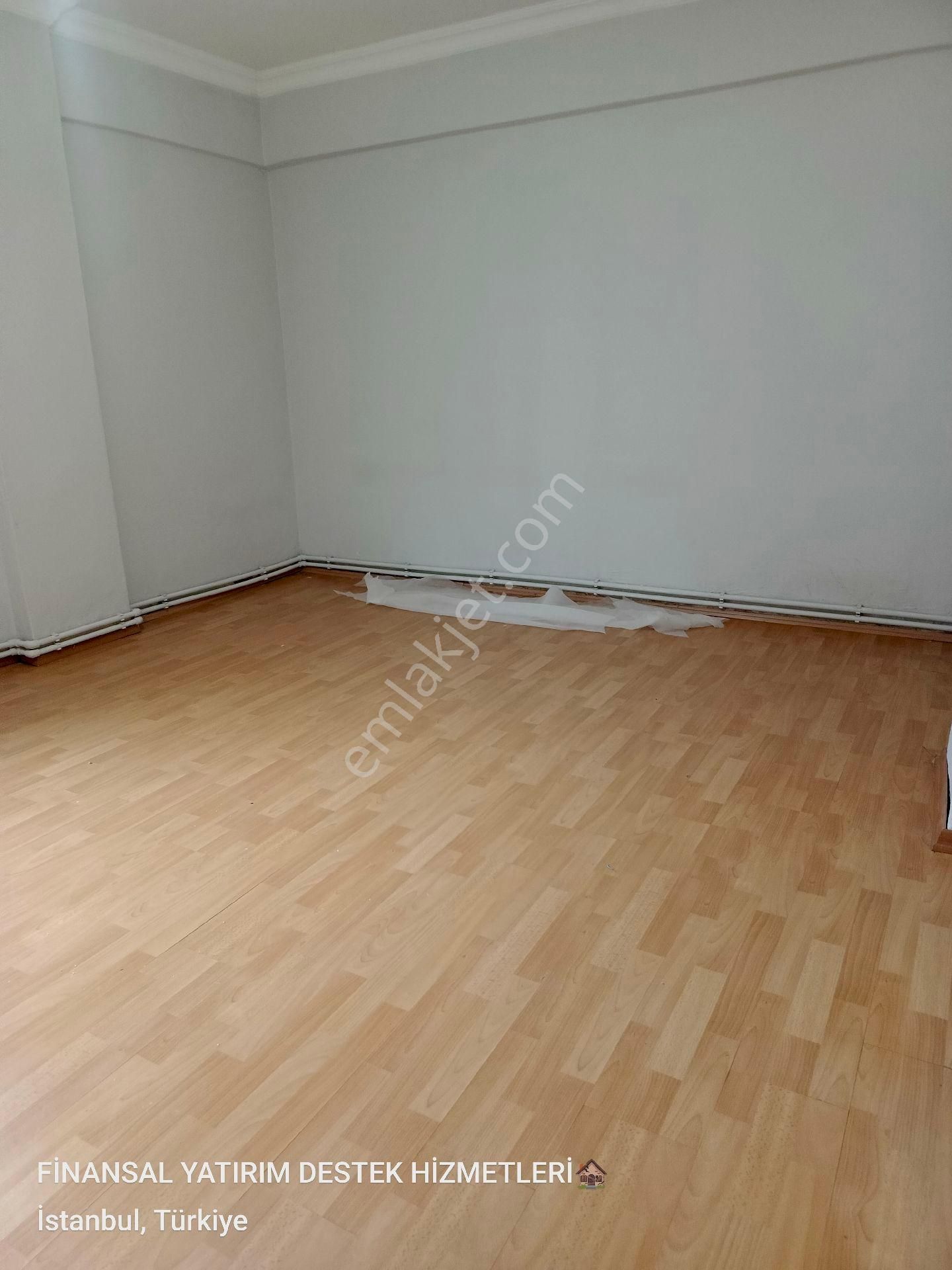 Ümraniye Ihlamurkuyu Mahallesi Metro Yürüme Mesafesi Temiz Daire Yüksek Griş 2+1 100 Metre Kiralık - Görsel 13