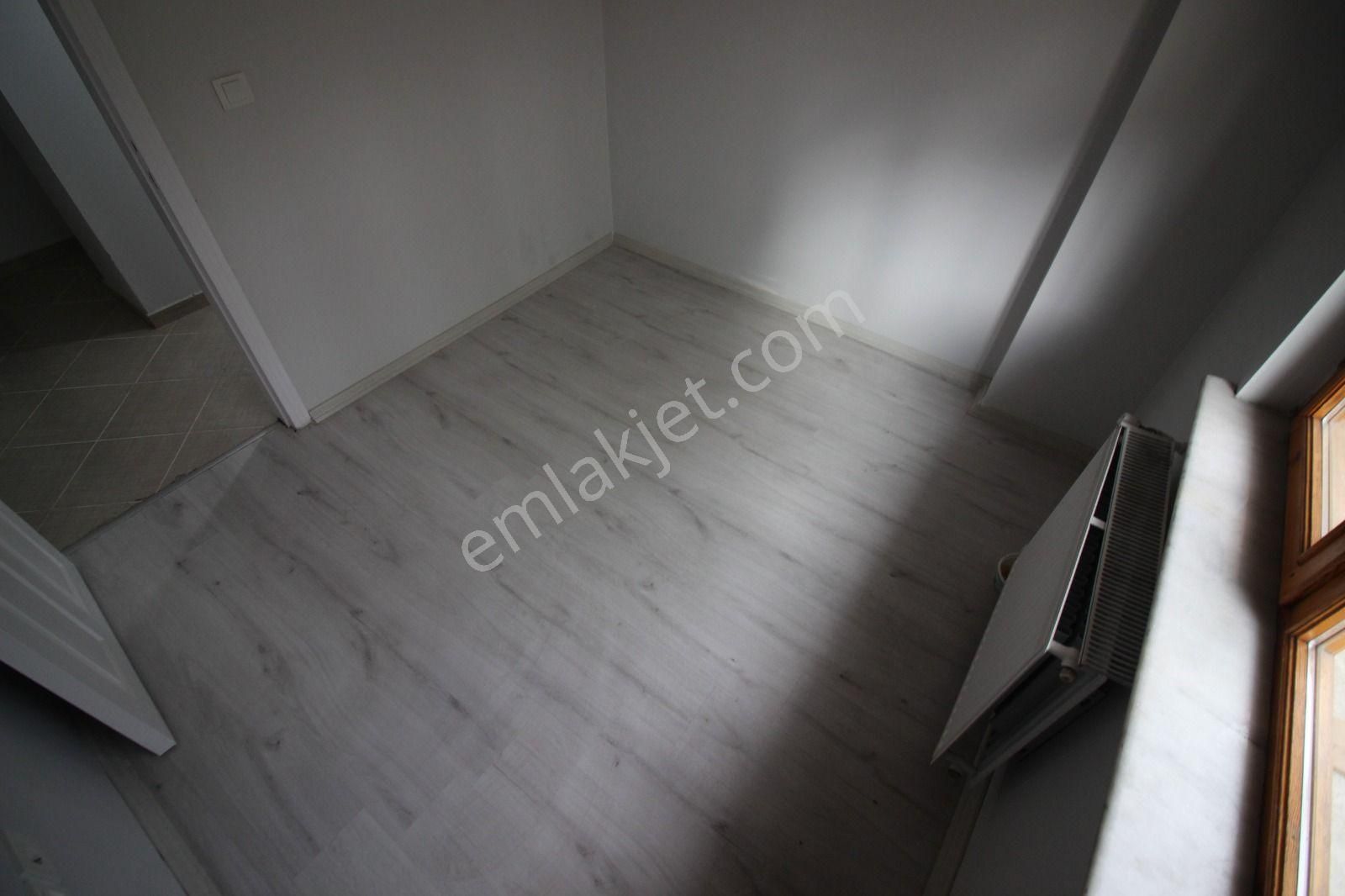 Etimesgut Piyade Mhde 2+1 Yapılı Bahçe Katı Merkezi Konumda Daire - Görsel 15