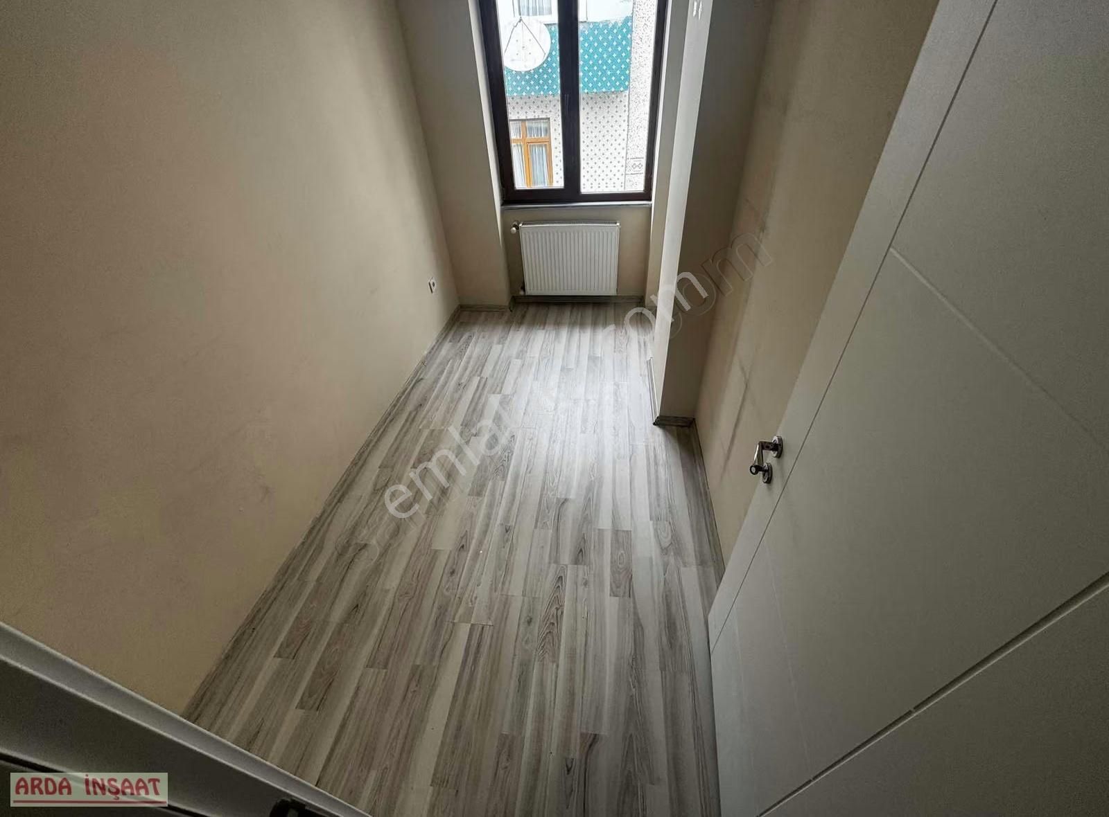 S.çiftliği Mah Tramvaya 2 Dk Yürüme Kiralık 2+1 80 M2 3 Ncü Kat - Görsel 5