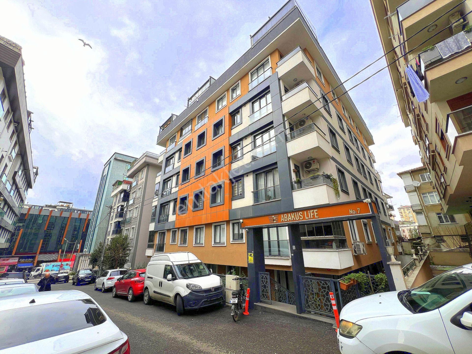 ▃birikim▃ Bağlarbaşı'nda Minibüse 4.binada Ayrı Mutfak Boş 3+1 !
