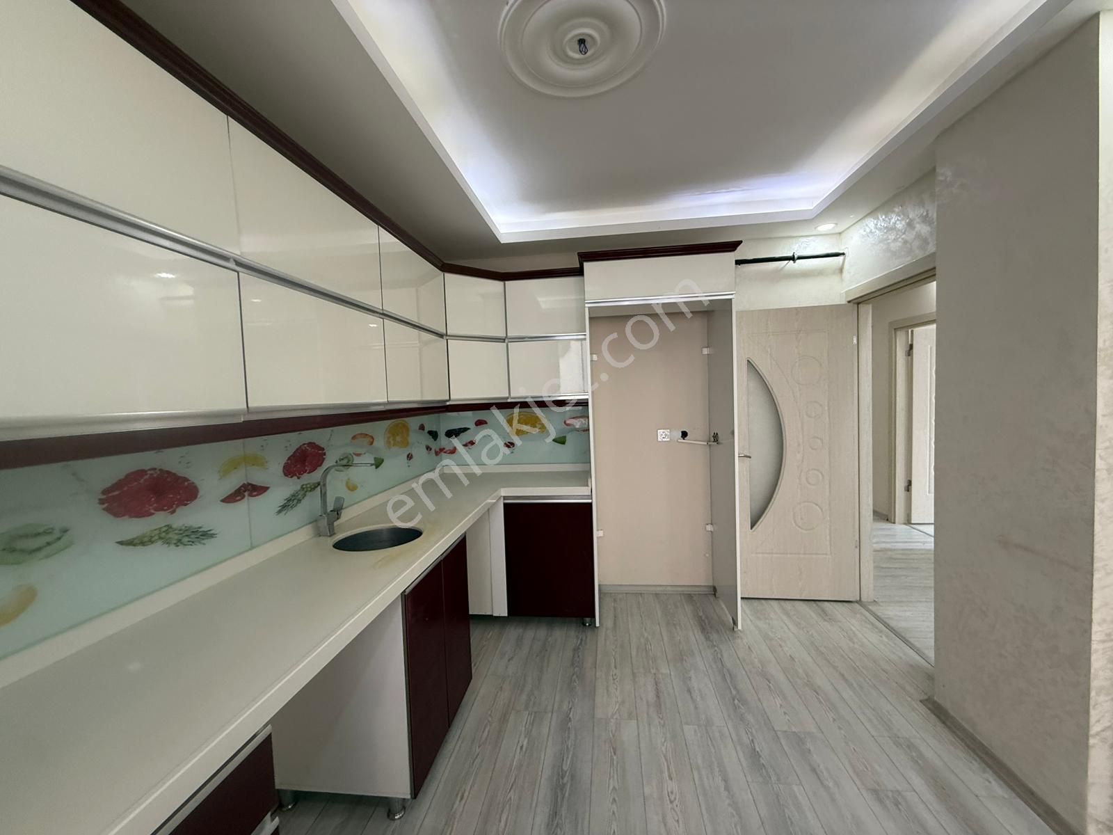 Akyüz Gayrimenkul Den Istasyon Mah De Iskanlı,çıft Banyolu 2+1 Daire - Görsel 18