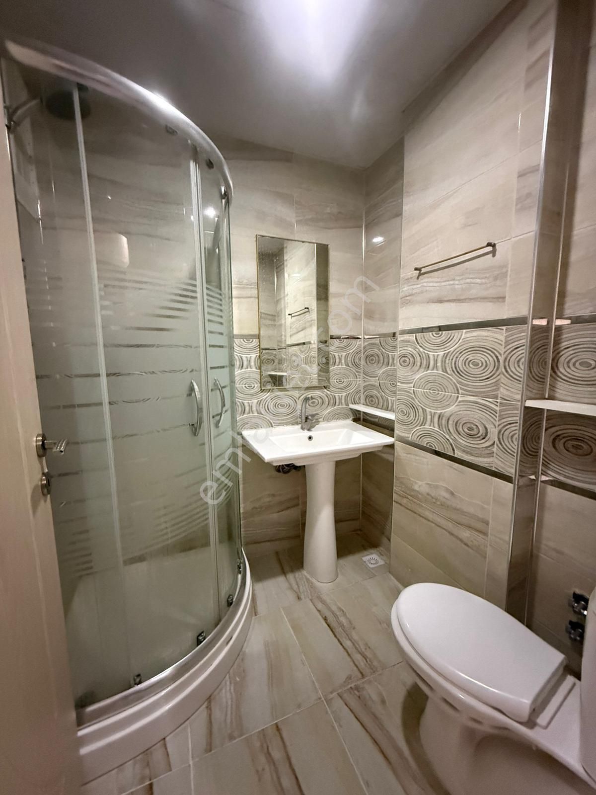 Akyüz Gayrimenkul Den Istasyon Mah De Iskanlı,çıft Banyolu 2+1 Daire - Görsel 7