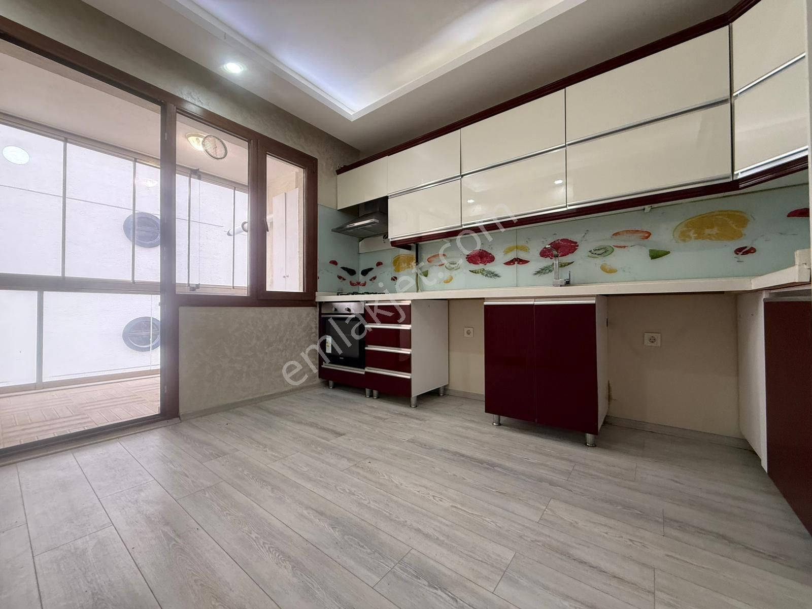 Akyüz Gayrimenkul Den Istasyon Mah De Iskanlı,çıft Banyolu 2+1 Daire - Görsel 6