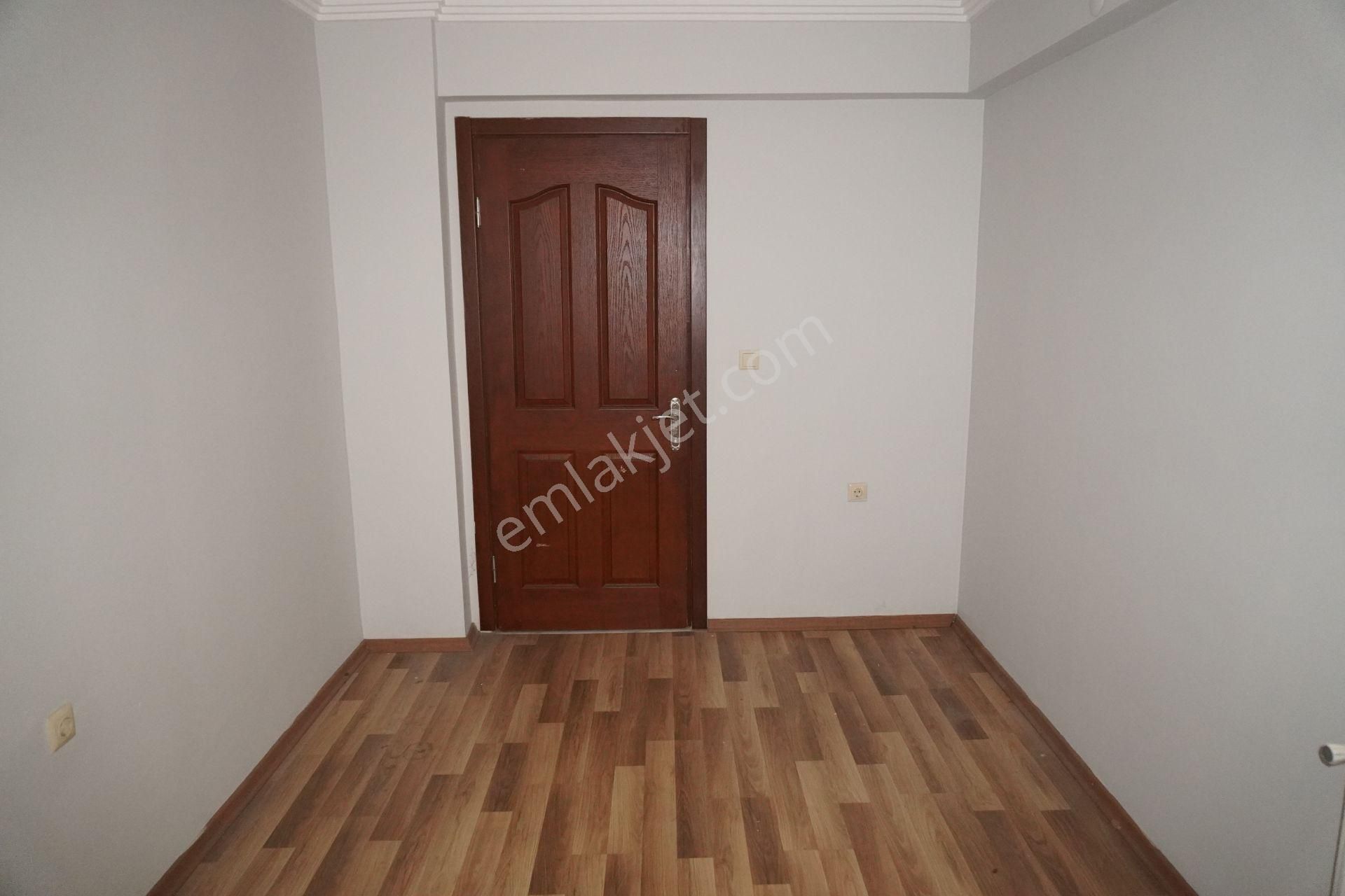 Çiğli K.çiğli Kiralık Daire Çiğli Serkan Emlak Dan Dogalgazlı - Görsel 20