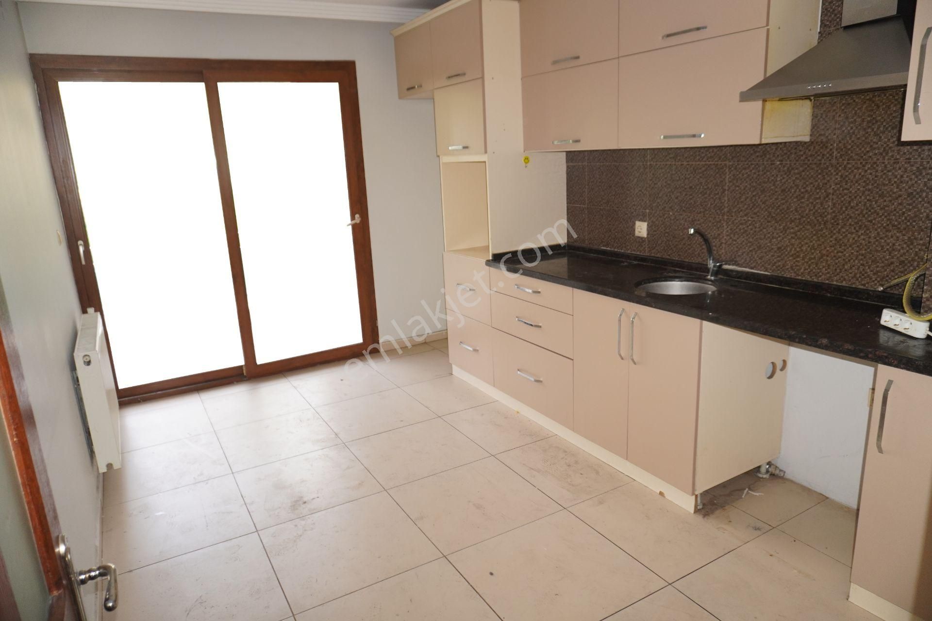 Çiğli K.çiğli Kiralık Daire Çiğli Serkan Emlak Dan Dogalgazlı