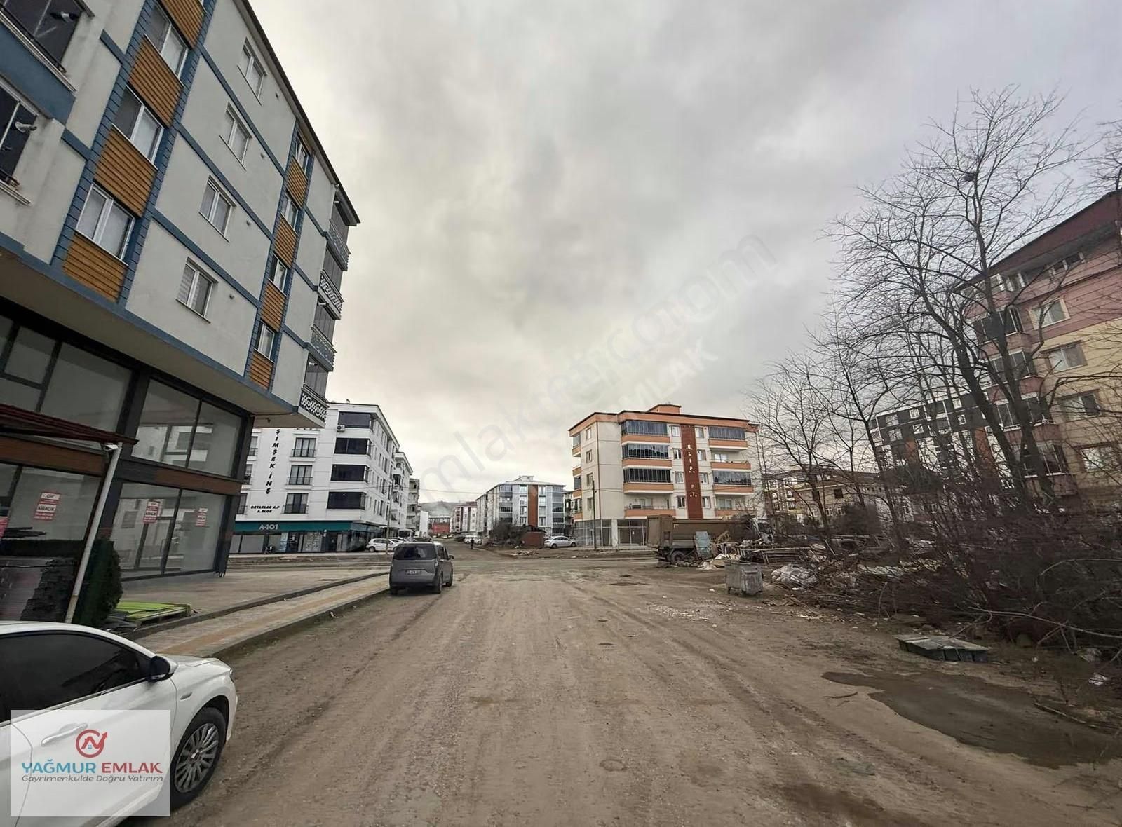 Yağmur Emlaktan Satılık Süper Konum Fırsat Dükkan - Görsel 3