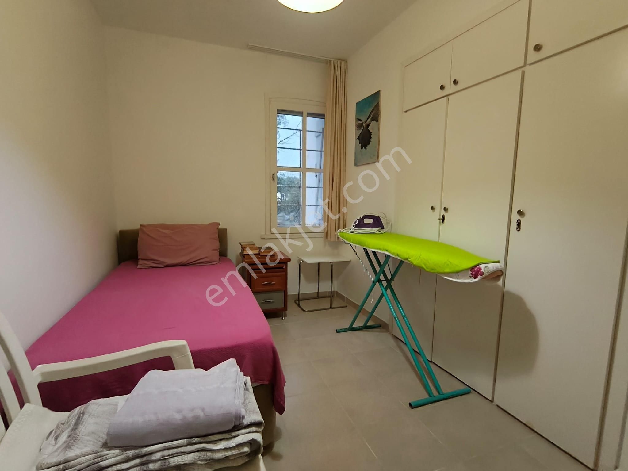 Çeşme Ilıca Plajı'na Yürüme Mesafesinde (600m),bahçeli 3+1 Villa - Görsel 11