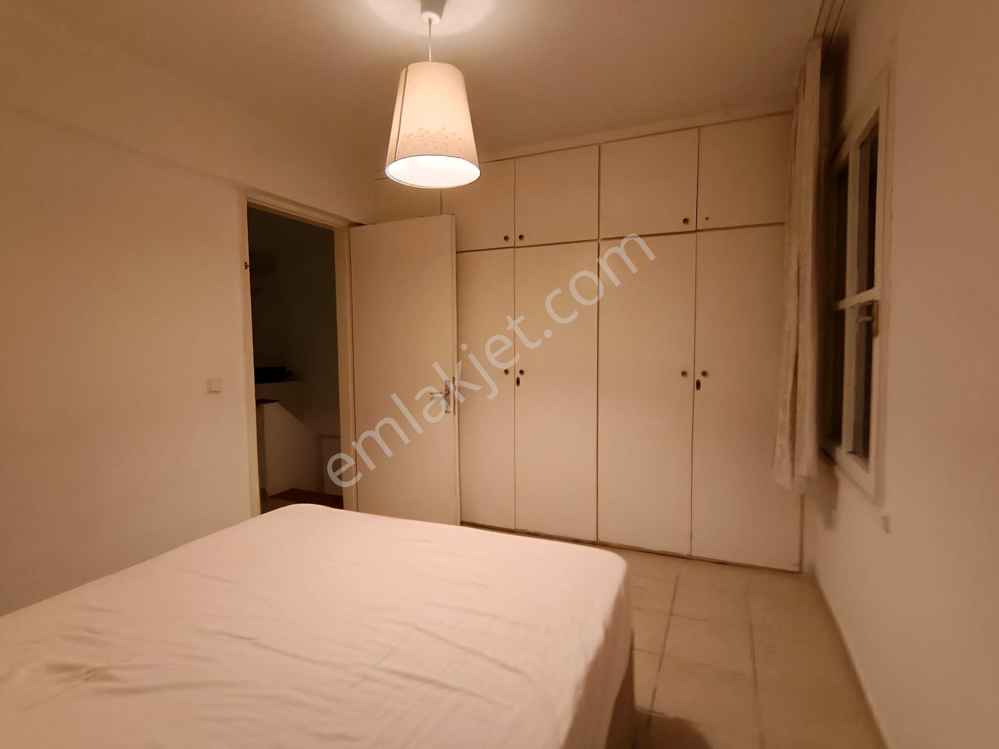 Çeşme Ilıca Plajı'na Yürüme Mesafesinde (600m),bahçeli 3+1 Villa - Görsel 19