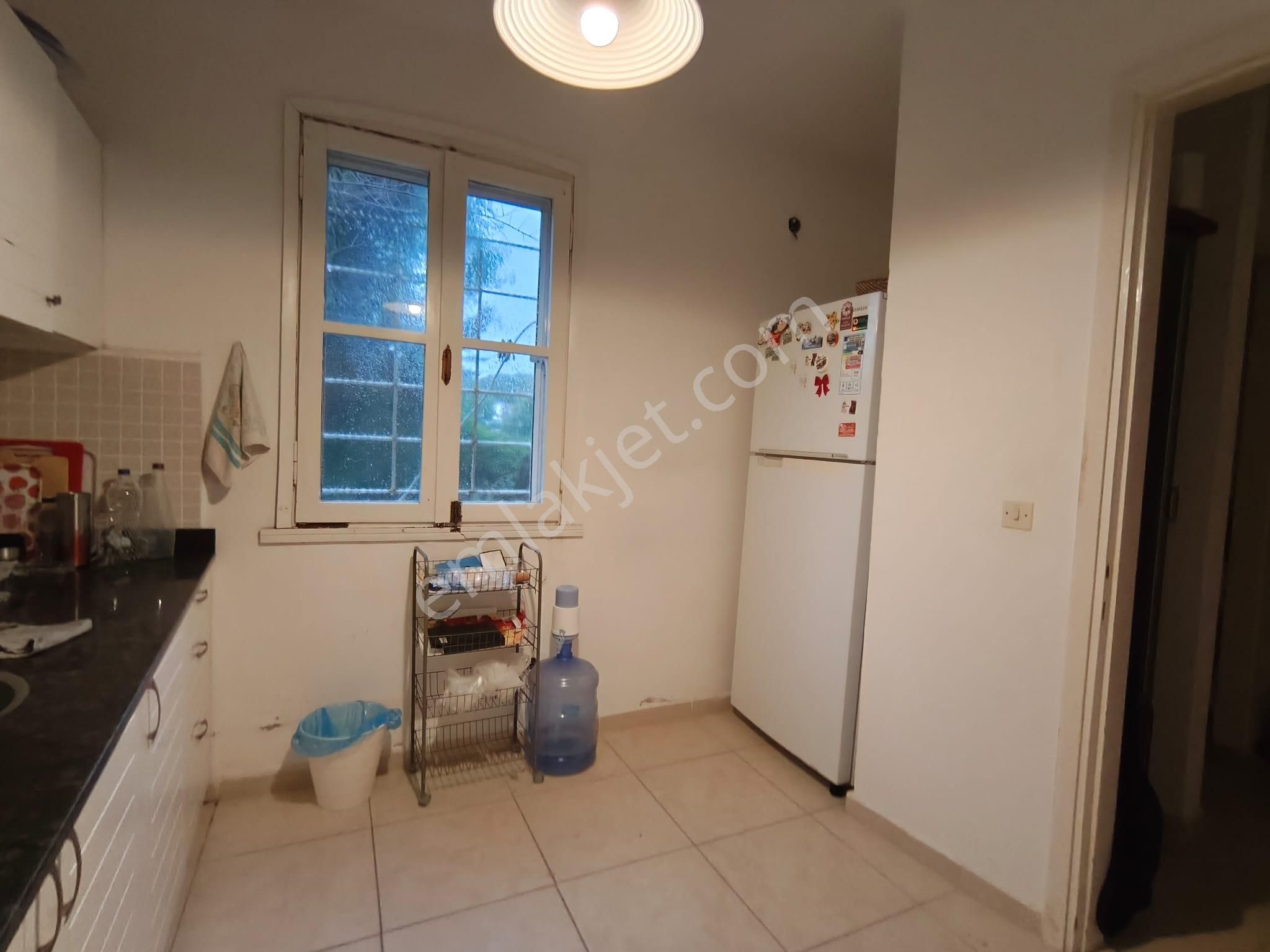 Çeşme Ilıca Plajı'na Yürüme Mesafesinde (600m),bahçeli 3+1 Villa - Görsel 8