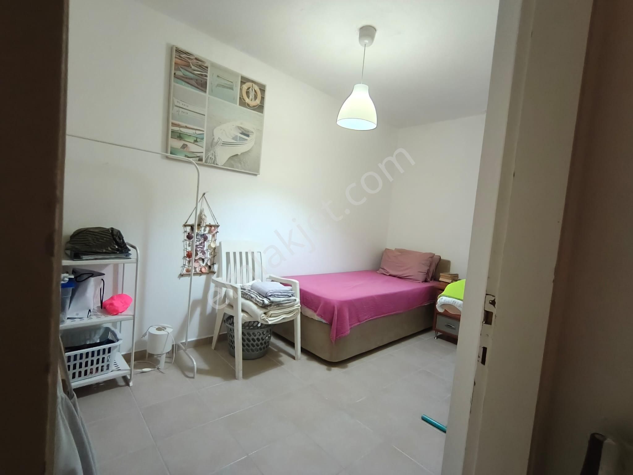 Çeşme Ilıca Plajı'na Yürüme Mesafesinde (600m),bahçeli 3+1 Villa - Görsel 22