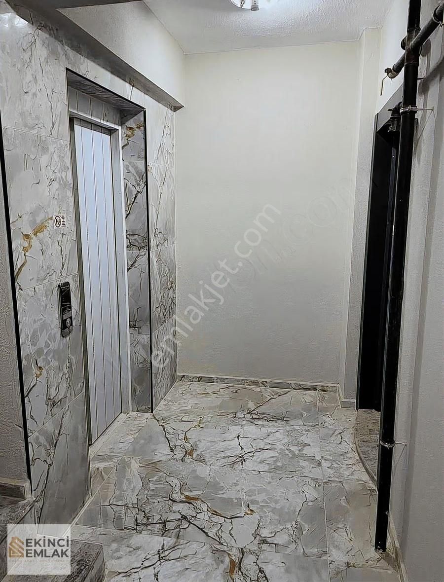 Ekinci Emlaktan Menderes Mh Sıfır Asansörlü 2+1 - Görsel 3