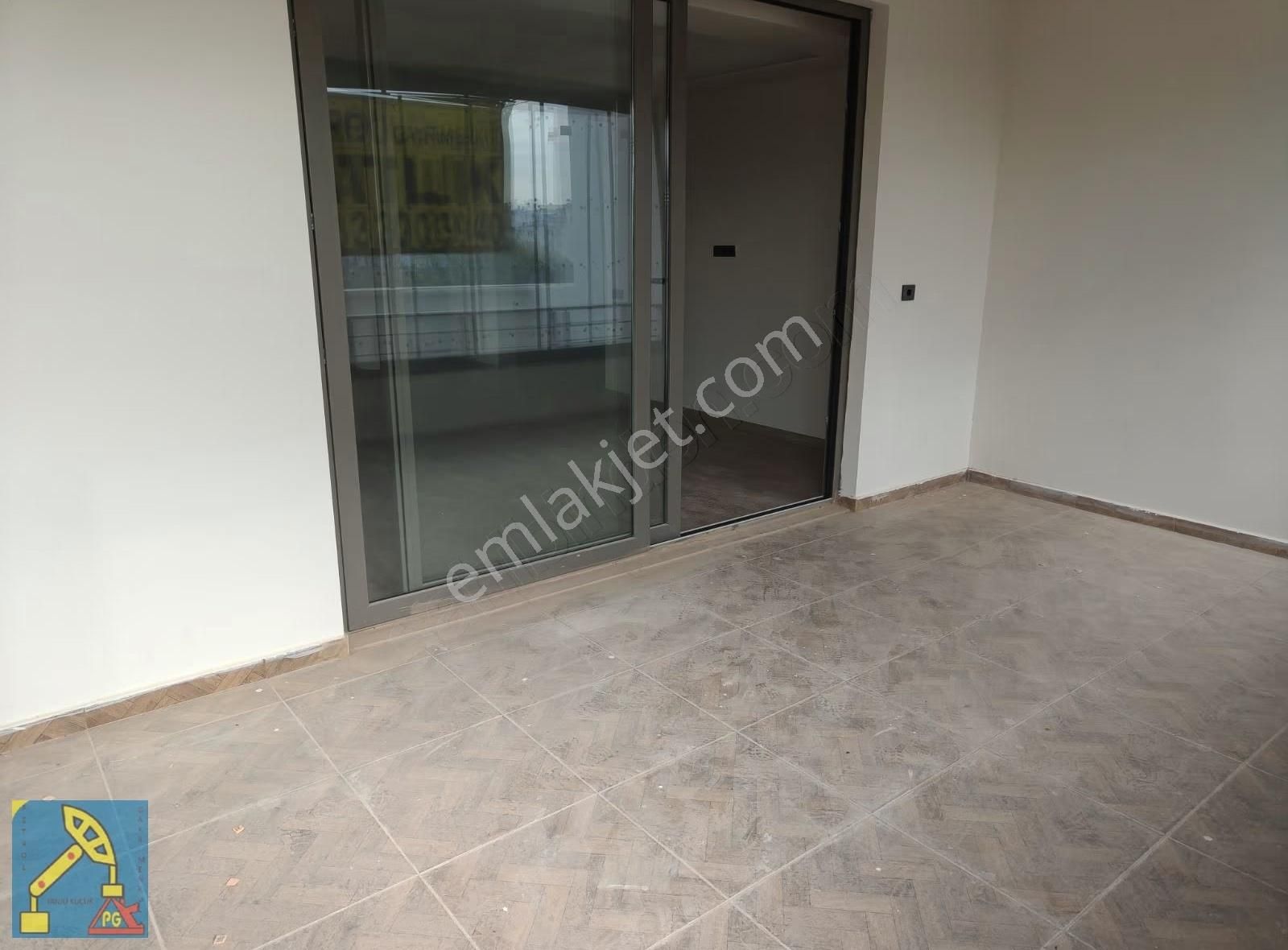 Erdemli Tömük De Cadde Üzeri 2+1 100 M2 Gkb Cephe Lüks Daire - Görsel 24