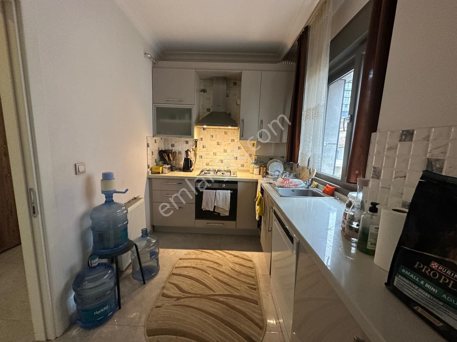 Kadıköy Suadiye De Alternatifsiz 8 Yıllık Prestijli Binada