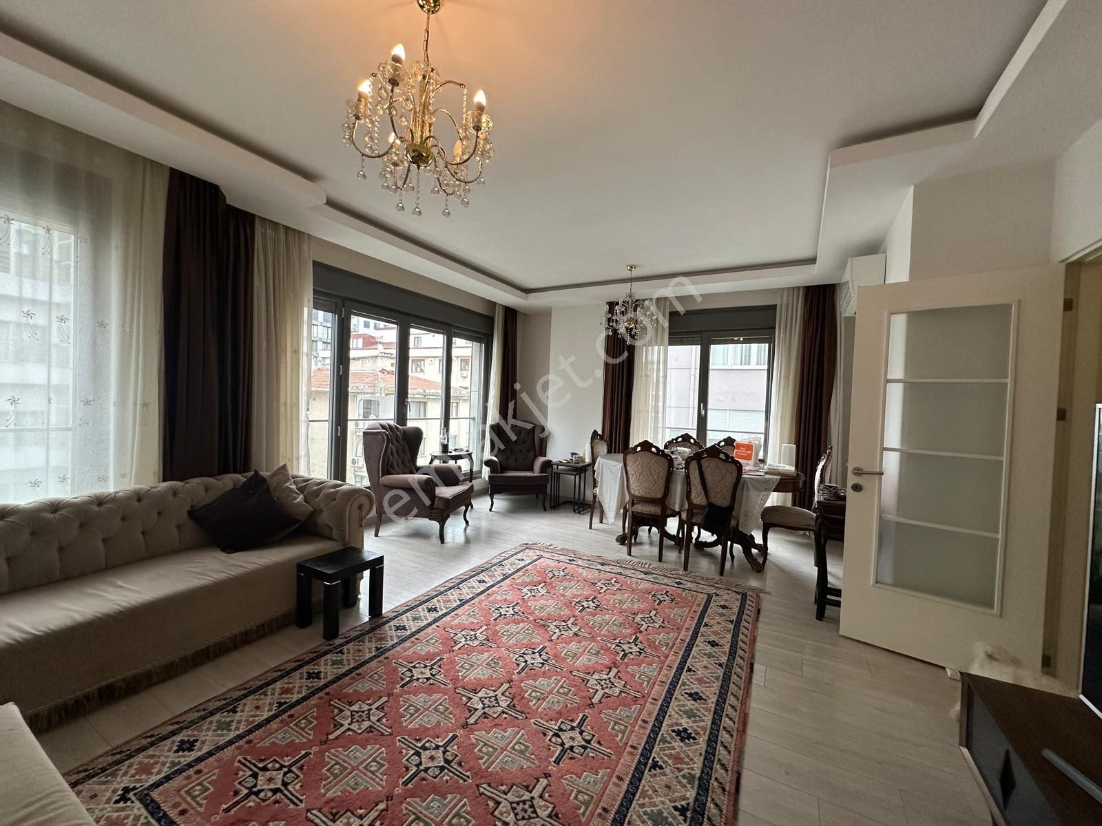 Kadıköy Suadiye De Alternatifsiz 8 Yıllık Prestijli Binada - Görsel 18