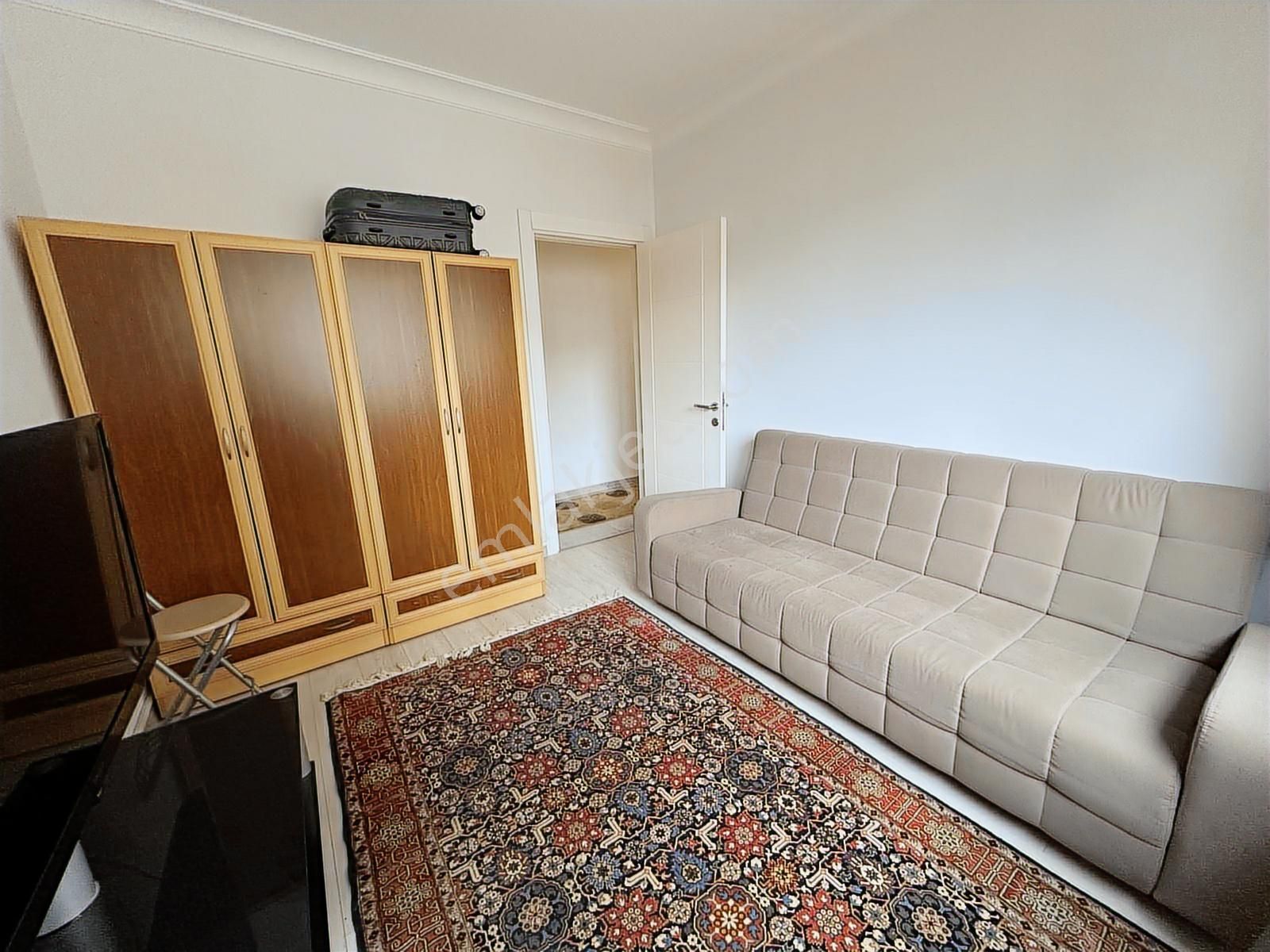Kadıköy Suadiye De Alternatifsiz 8 Yıllık Prestijli Binada - Görsel 11