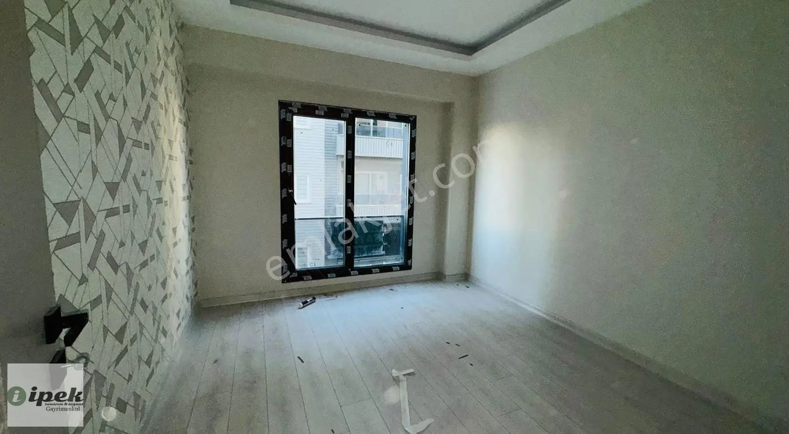 İpek Gayrimenkul - Osm Civarı 1+1 Lux Satılık Residance - Görsel 3