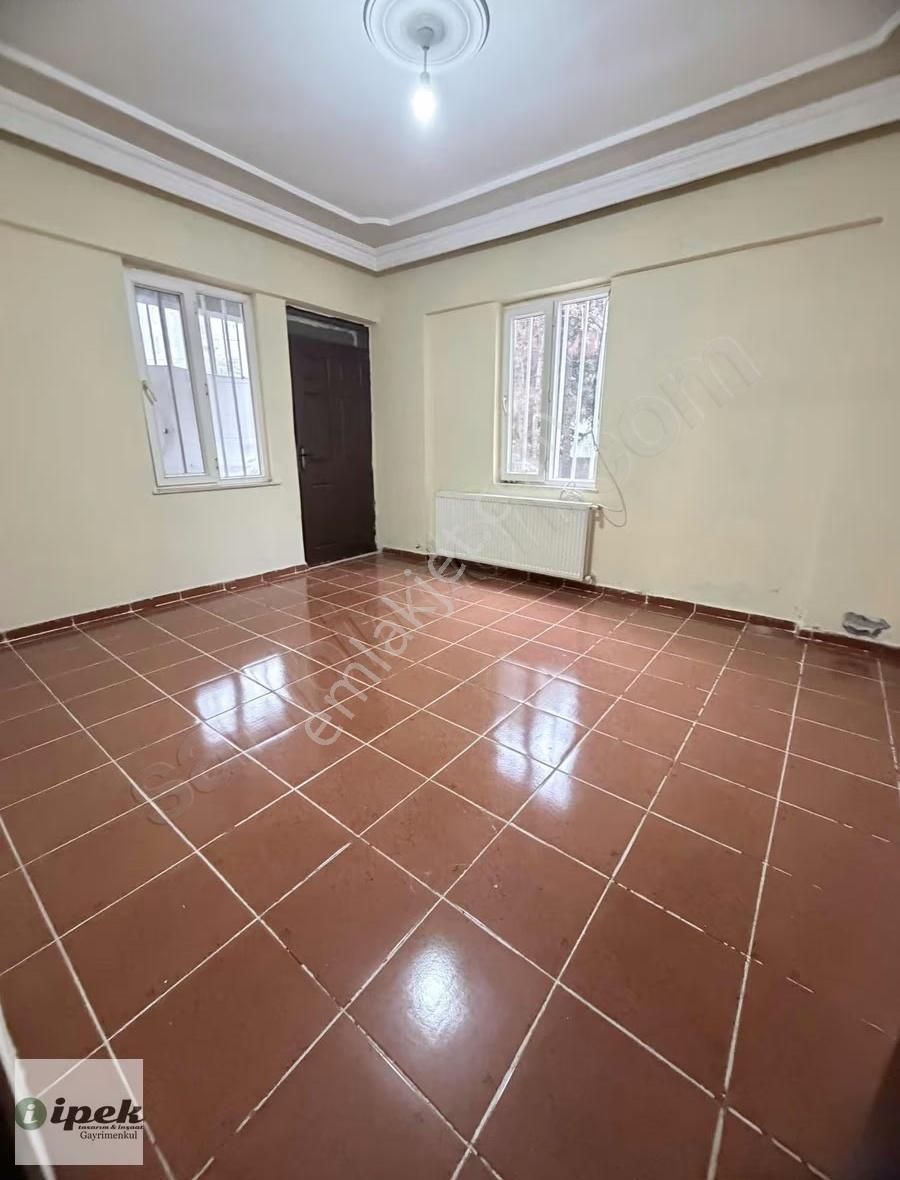 2+1 Giriş Kat Daire