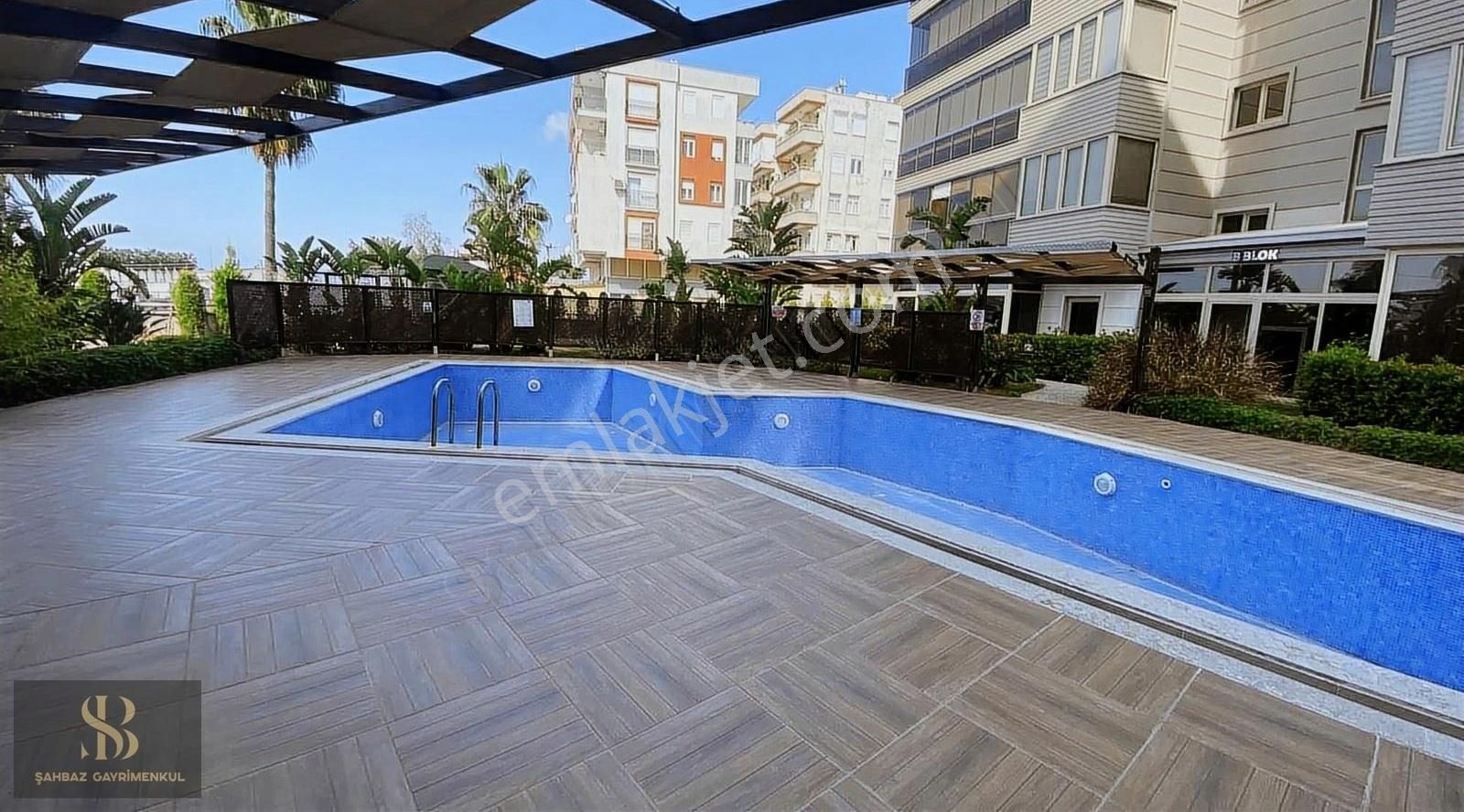 Site İçinde Mustakil Tadında Residans Fırsat - Görsel 15