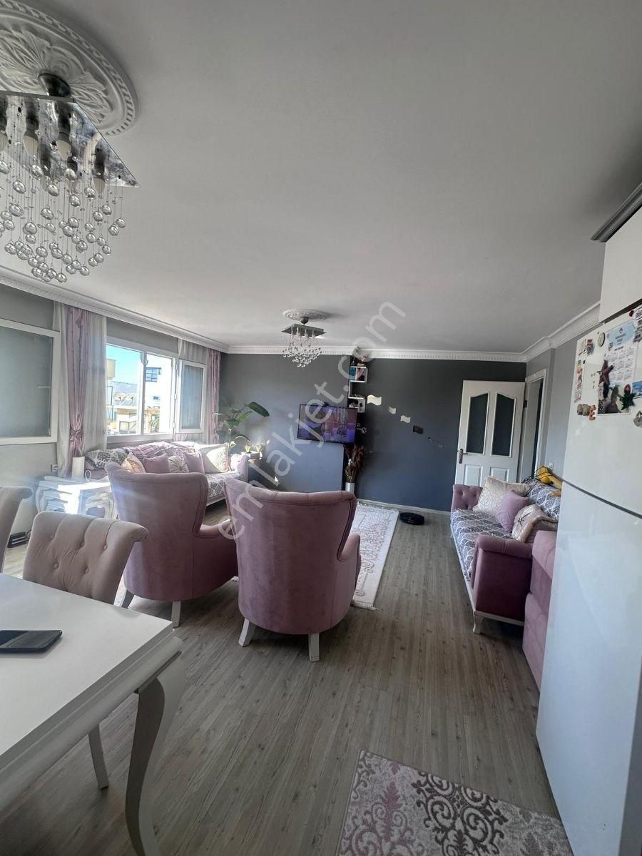 Kuşadası Merkezde 2+1 Geniş Masrafsız Daire - Görsel 14