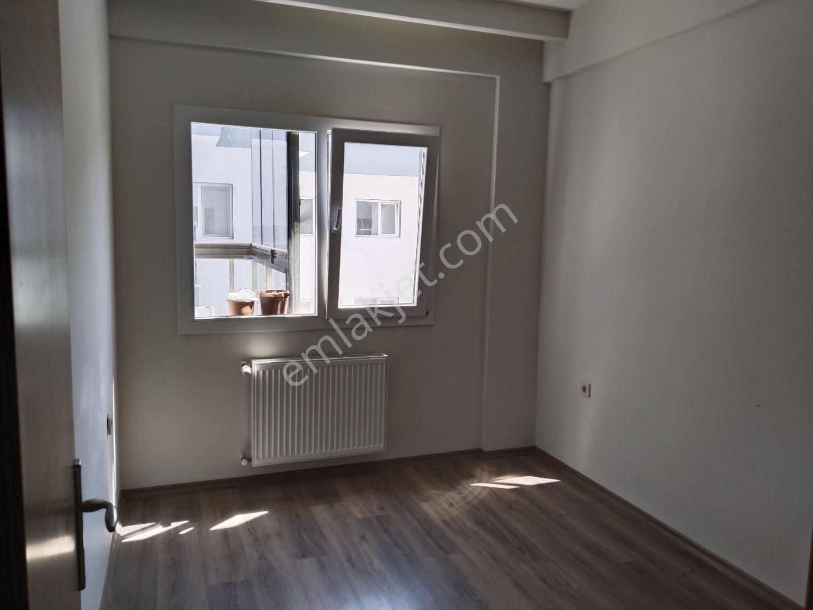 Kuşadası'nda Site İçinde Ara Kat 2+1 Satılık Daire - Görsel 7