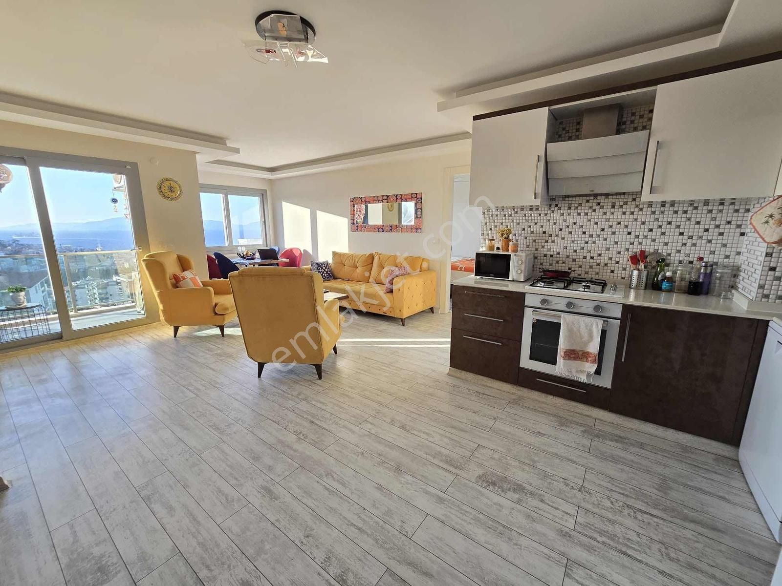 Kuşadası Merkezi Konumda Satılık Full Deniz Manzaralı Daire - Görsel 11