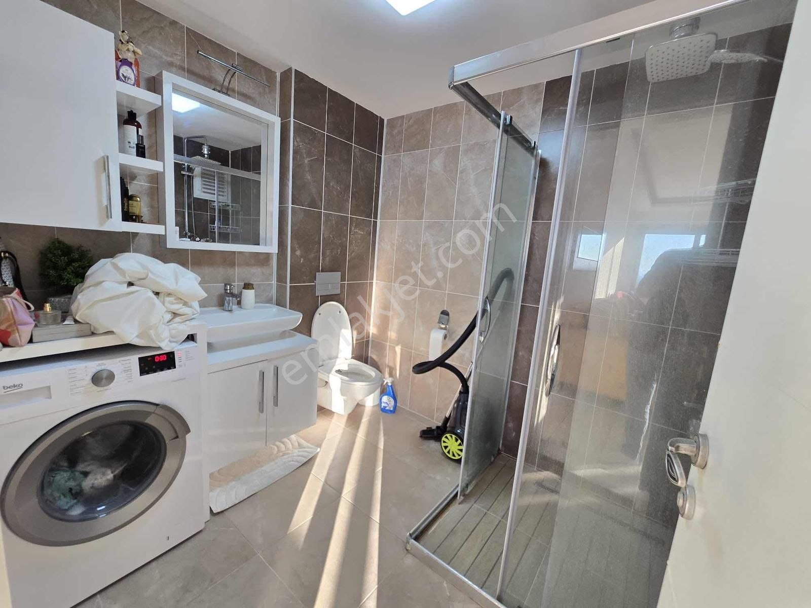 Kuşadası Merkezi Konumda Satılık Full Deniz Manzaralı Daire - Görsel 13