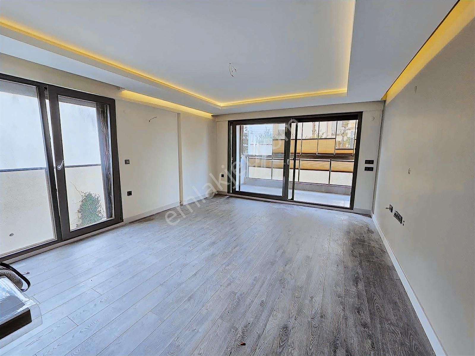 Kuşadası Merkezi Konumda Satılık Havuzlu Site İçerisinde Daire - Görsel 5