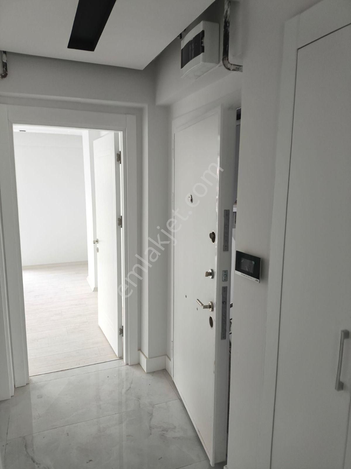 Afyon Tezcan Emlaktan Dervişpaşada 2+1 Satılık Daire - Görsel 18