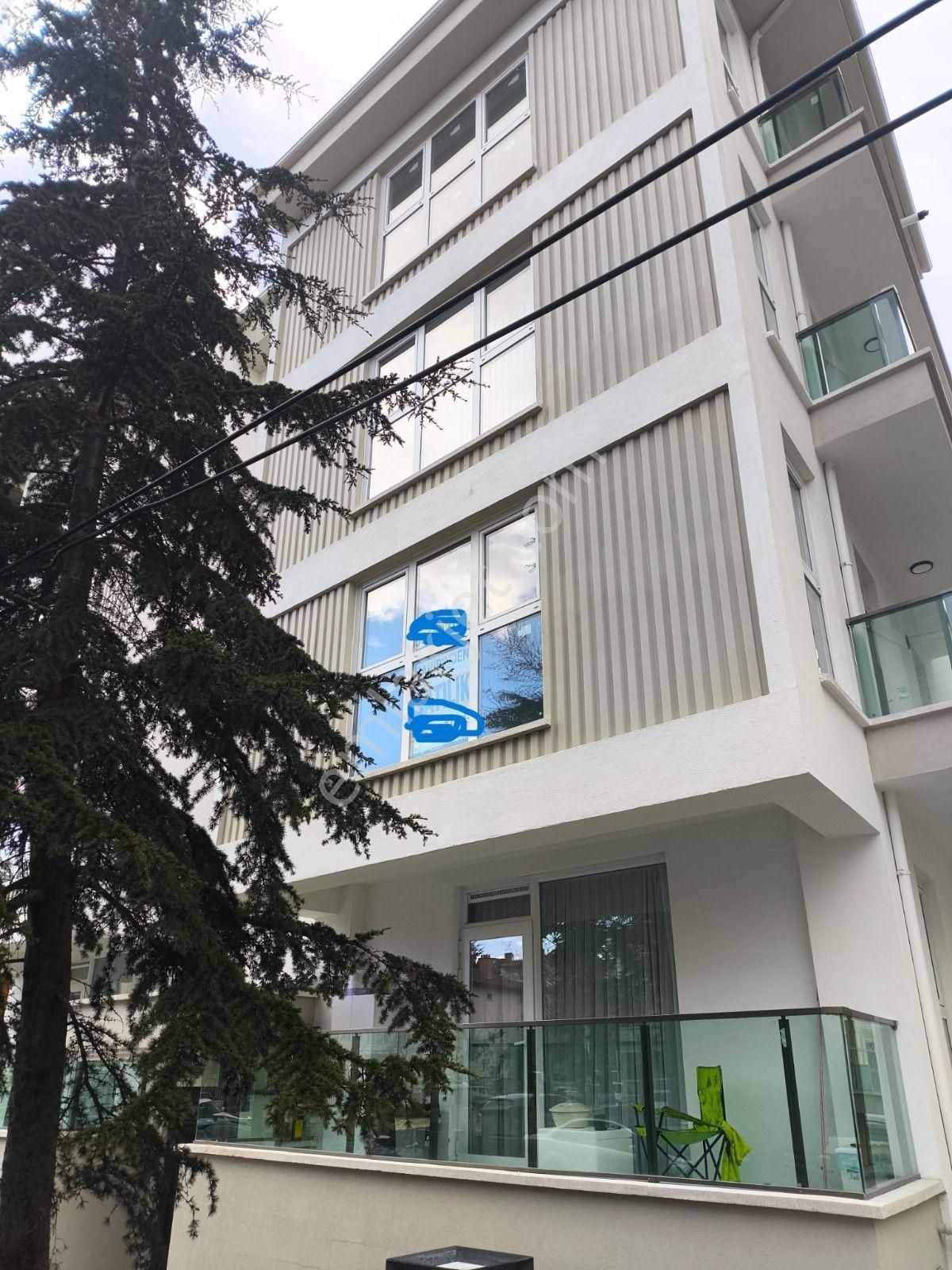 Afyon Tezcan Emlaktan Dervişpaşada 2+1 Satılık Daire