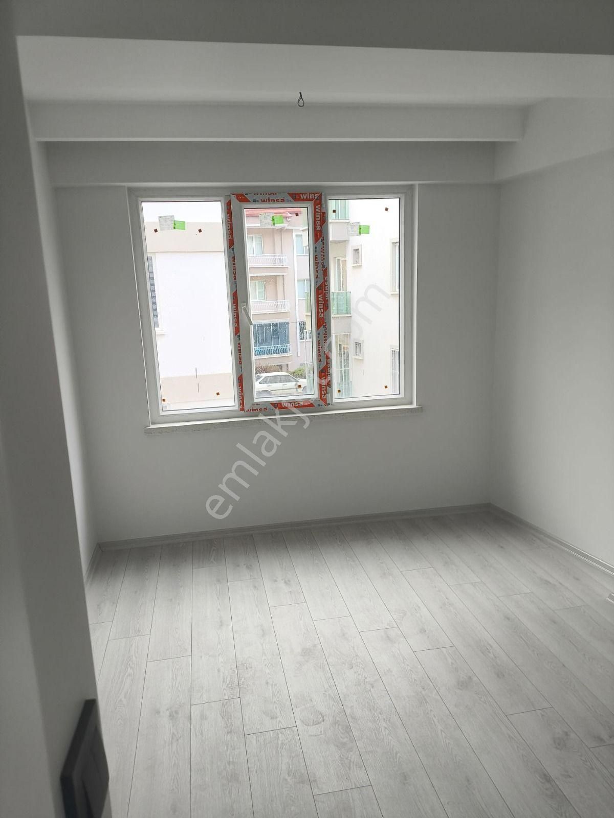 Afyon Tezcan Emlaktan Dervişpaşada 2+1 Satılık Daire - Görsel 13