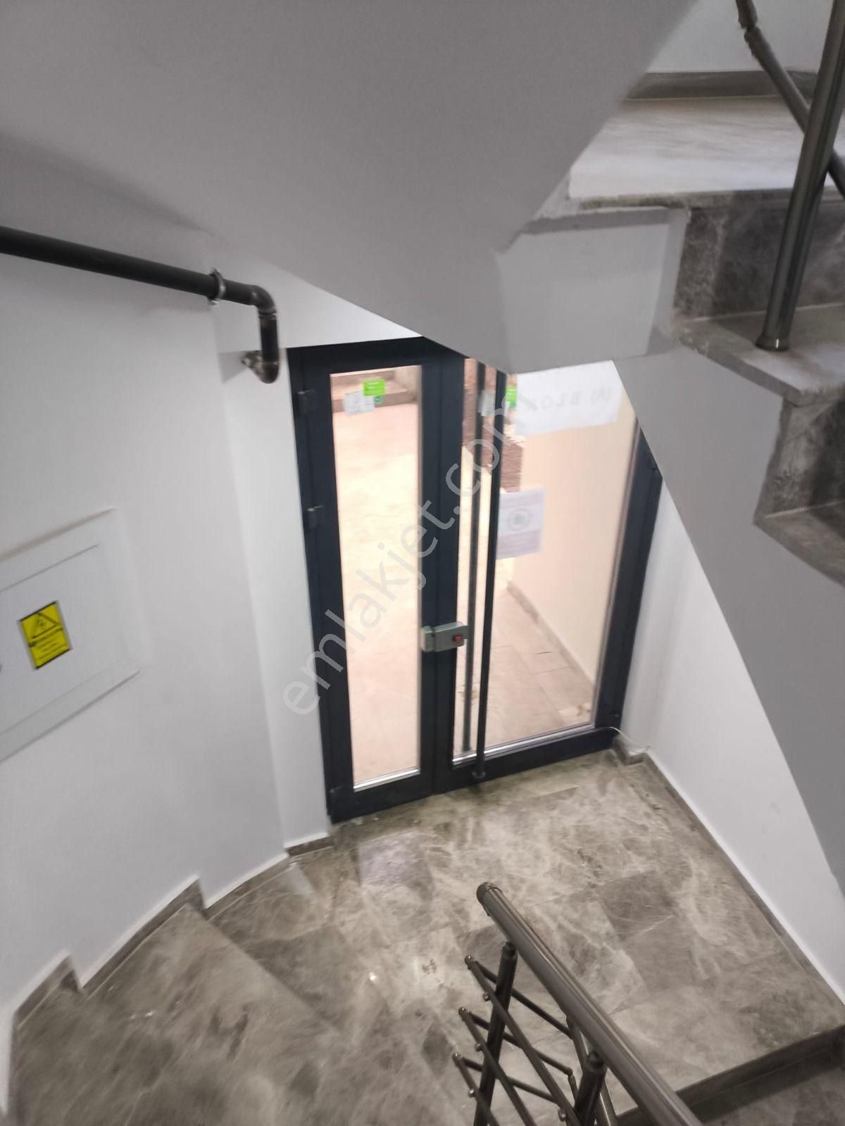 Afyon Tezcan Emlaktan Dervişpaşada 2+1 Satılık Daire - Görsel 21