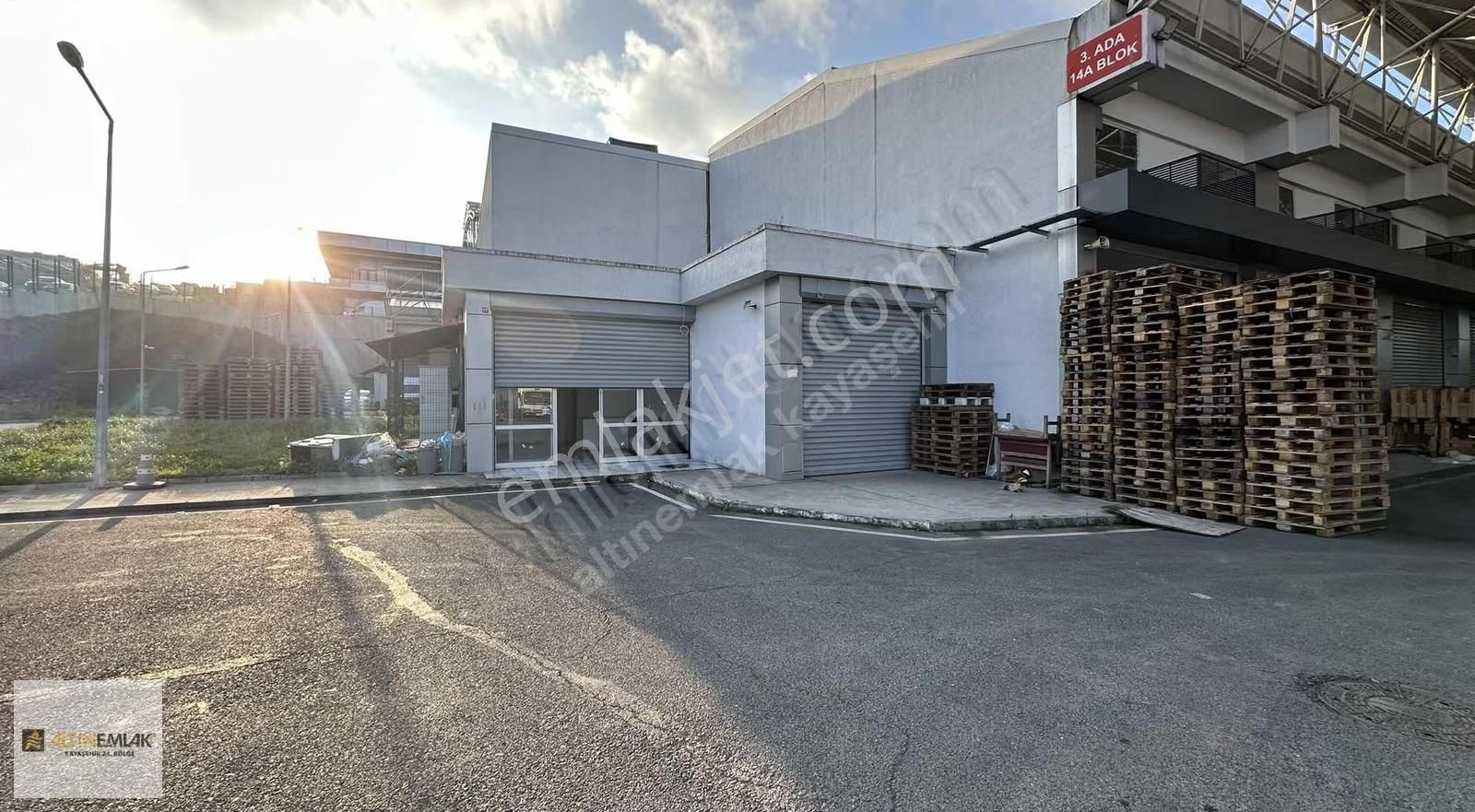 İgtot Yapılı Hazır Kiralık Dükkan - 42m² - 3. Ada 14 A Blok - Görsel 12