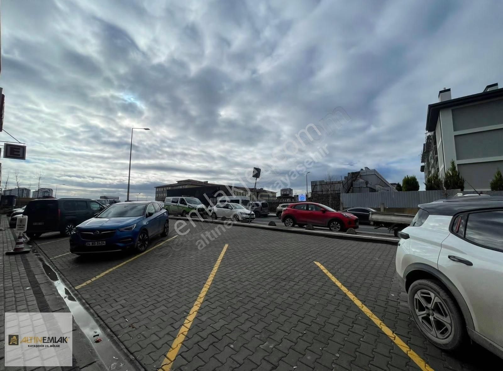 Kiralık Dükkanlar 100 M2+50 M2 İki Dükkan Yanyana 306 Konutda - Görsel 21