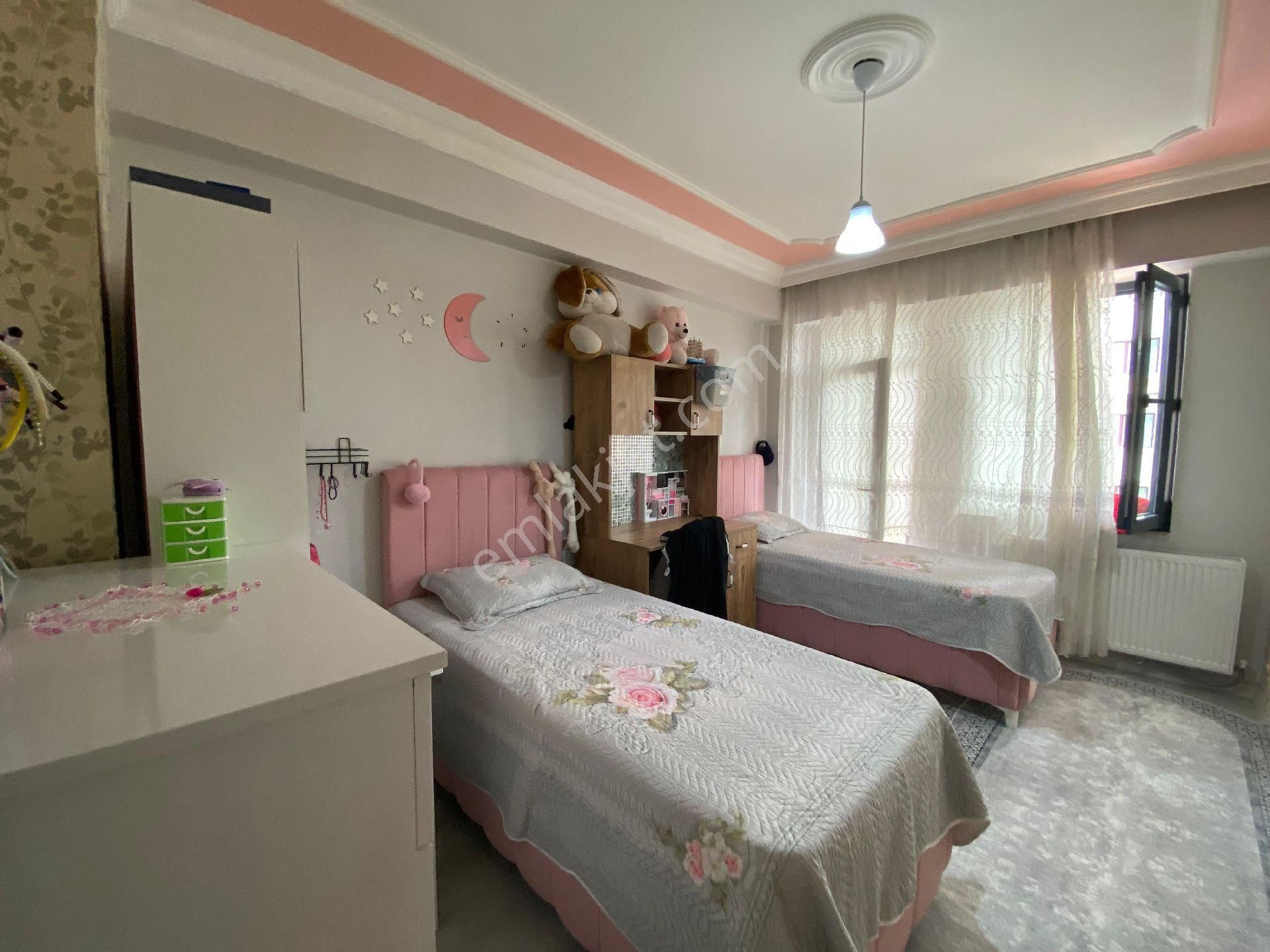 Forum Avm Arkasında 4+1 Büyüklüğünde 3+1 Bakımlı Daire - Görsel 5