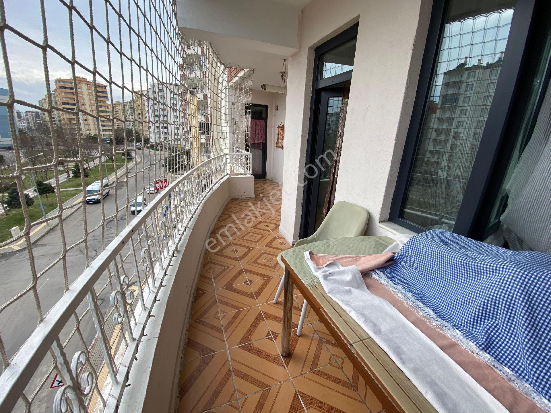 Forum Avm Arkasında 4+1 Büyüklüğünde 3+1 Bakımlı Daire - Görsel 19