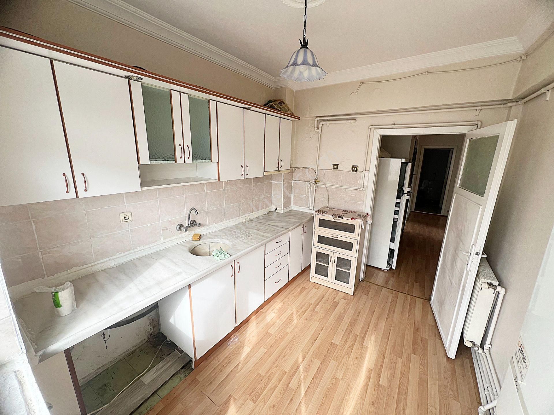 Demetgülde Metro Ve Bağdat Cadde Yakını 7.kat Asansörlü İskanlı - Görsel 4