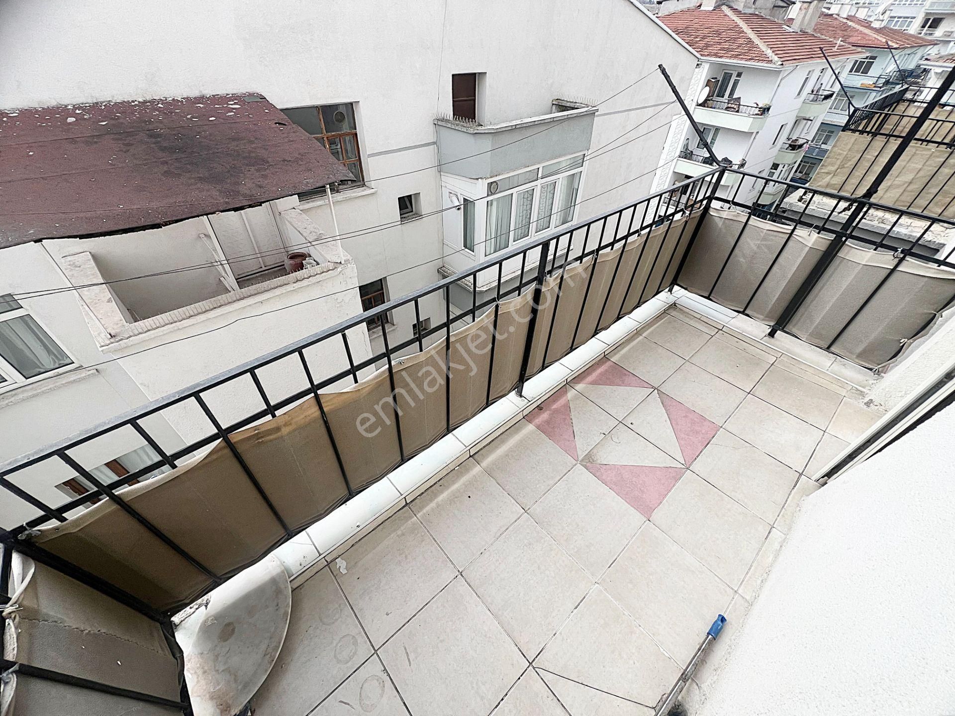 Demetgülde Metro Ve Bağdat Cadde Yakını 7.kat Asansörlü İskanlı - Görsel 6