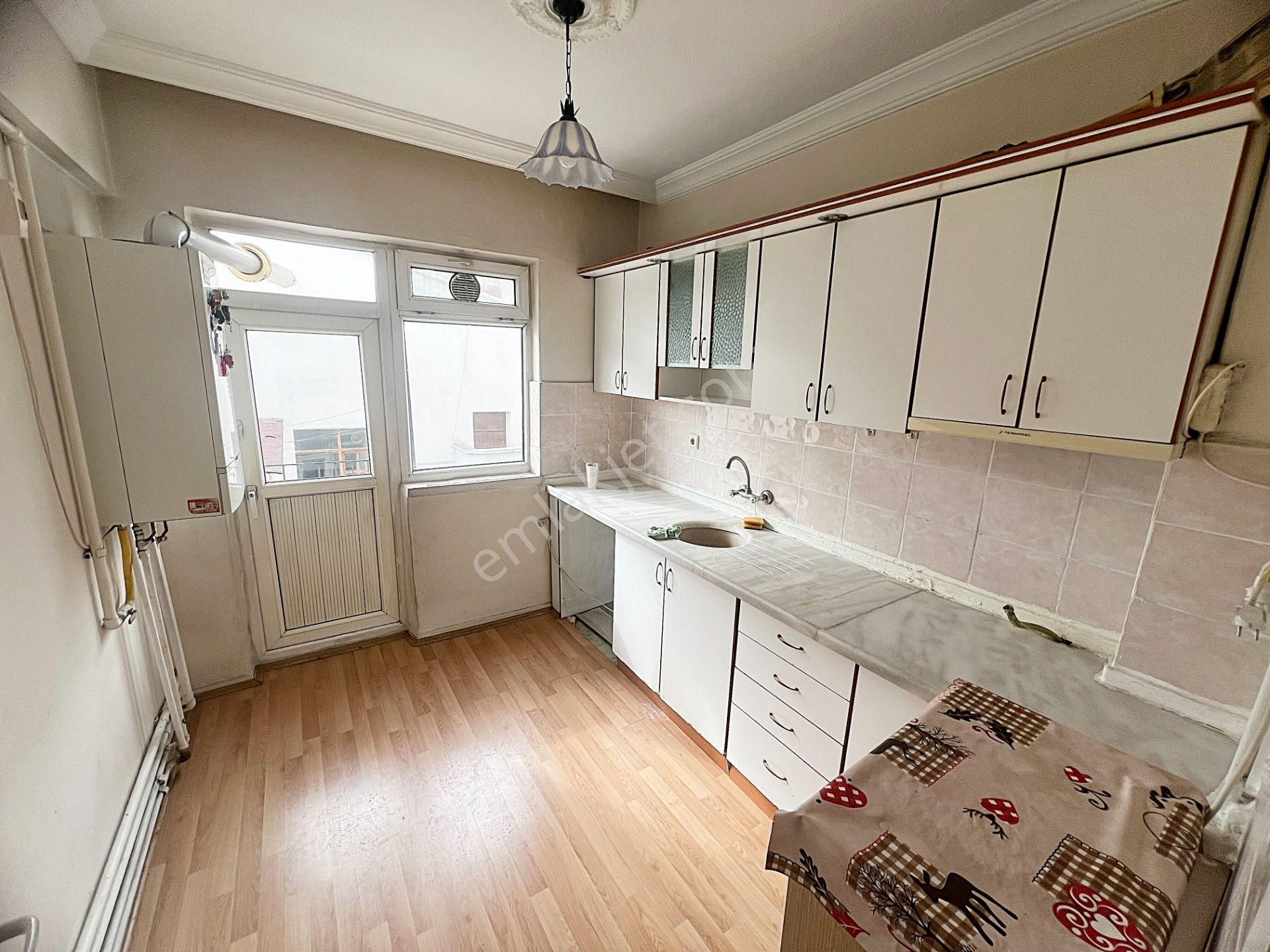 Demetgülde Metro Ve Bağdat Cadde Yakını 7.kat Asansörlü İskanlı - Görsel 3