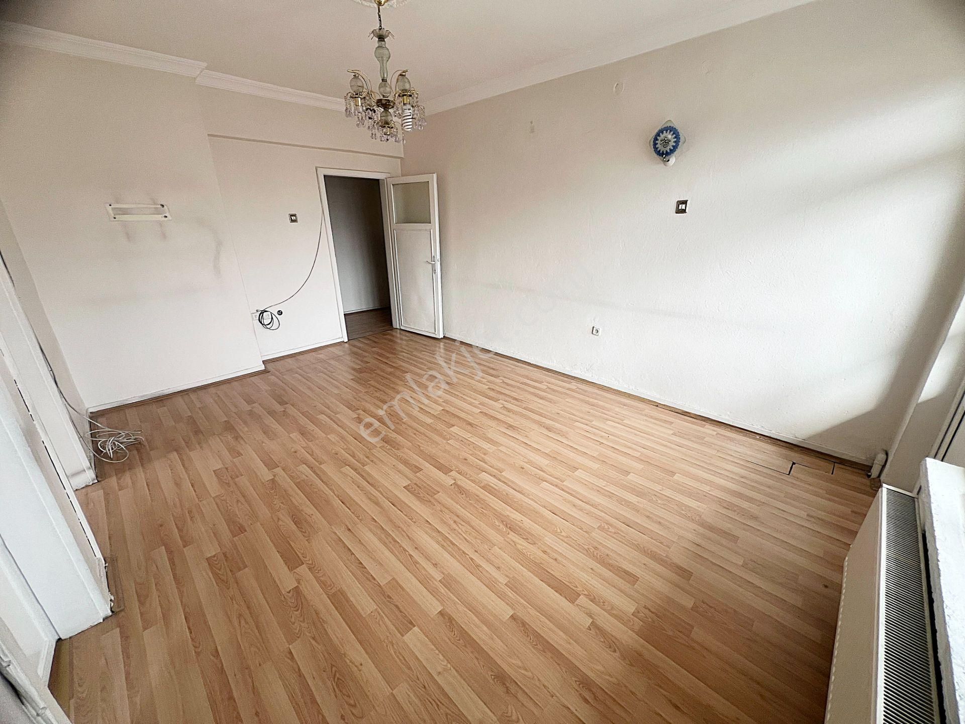 Demetgülde Metro Ve Bağdat Cadde Yakını 7.kat Asansörlü İskanlı - Görsel 11