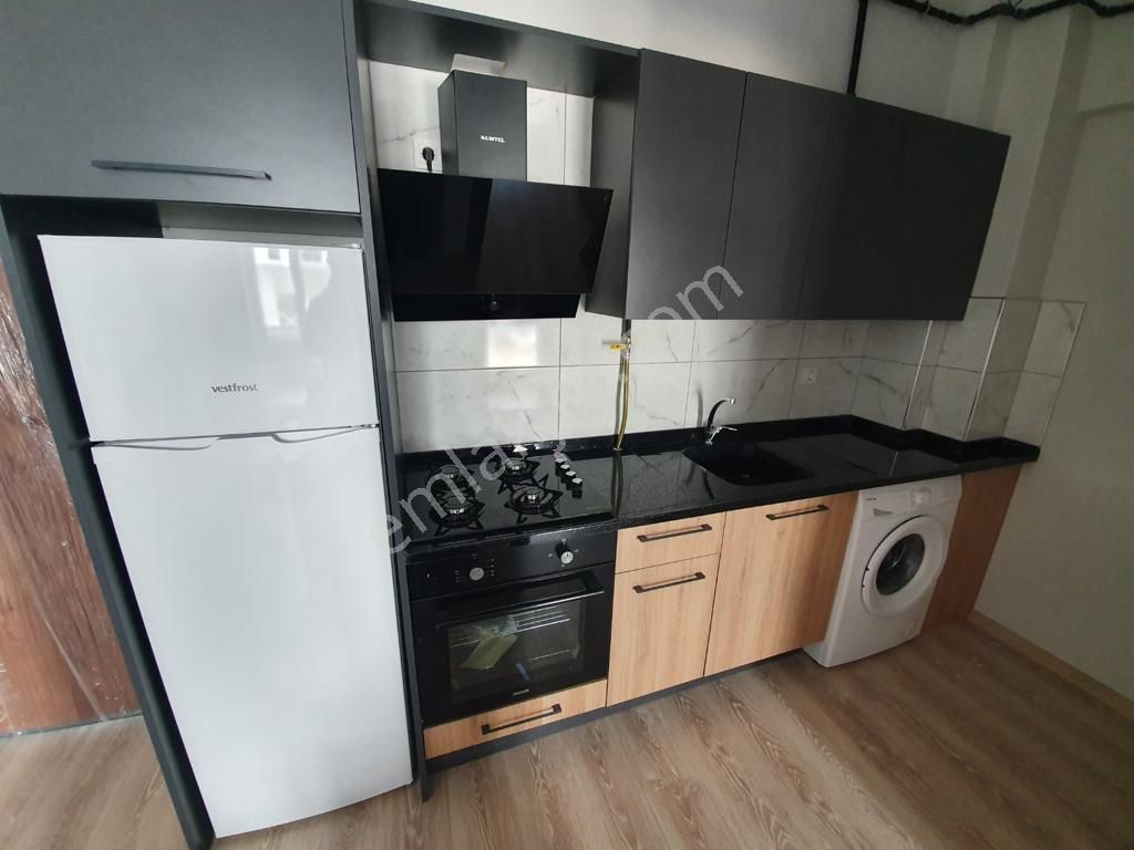 Almina Dan Dumlupınar Site İcerisin De Ön Cephe 2+1 Kiralık - Görsel 13