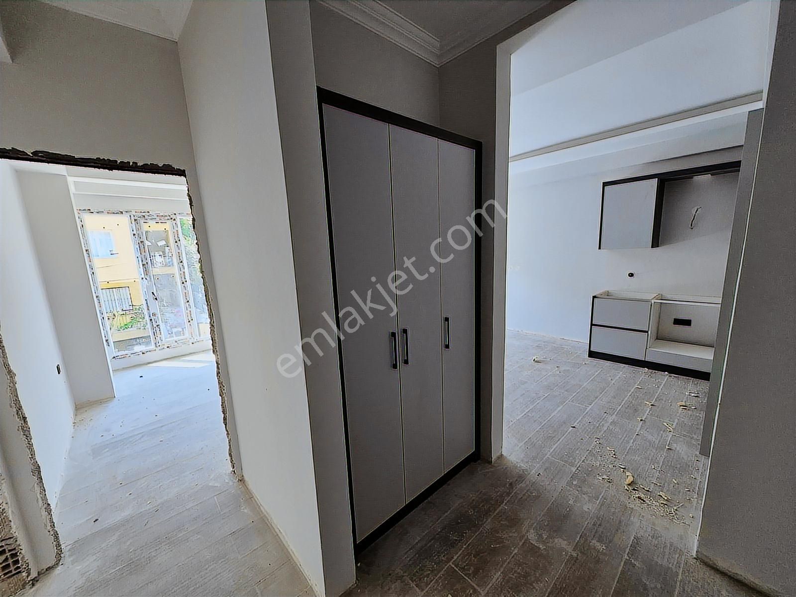 Kuşadası Merkezde Satılık Sıfır2+1 - Görsel 8