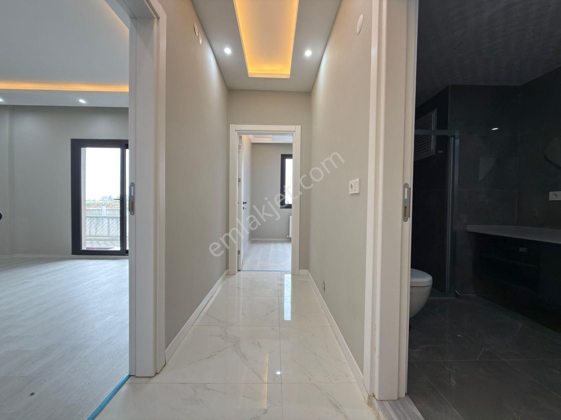 Cengiz Topel Mahallesi Site İçi 4+1 160 M2 5 Katlının Zemin Katı Sıfır Full - Görsel 13